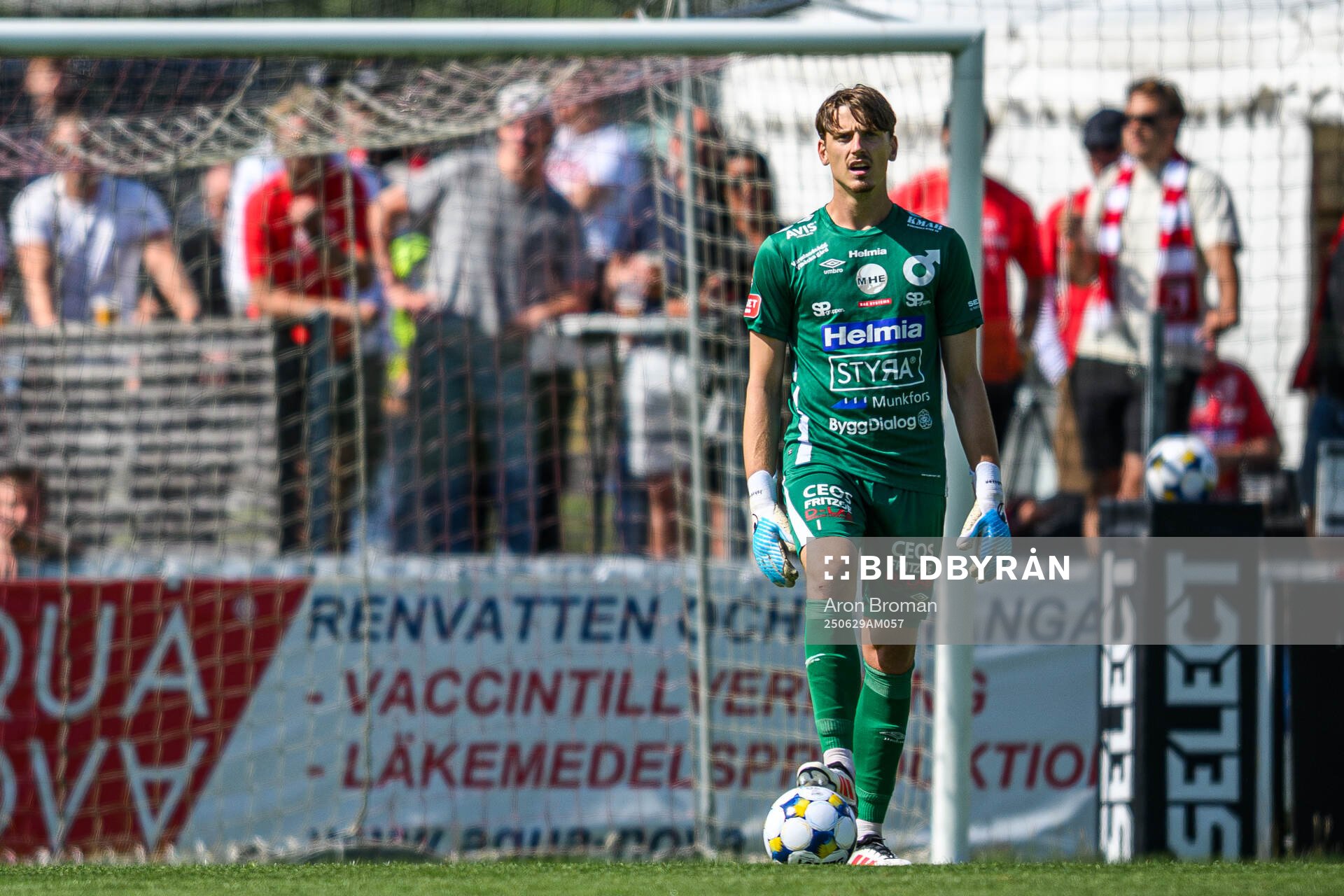 Degerfors målvakt Wille Jakobsson