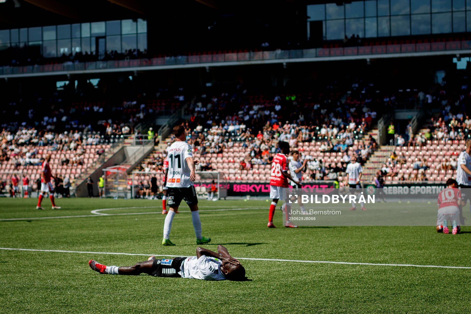 Örebros Blessing Asumang Dankwah deppar