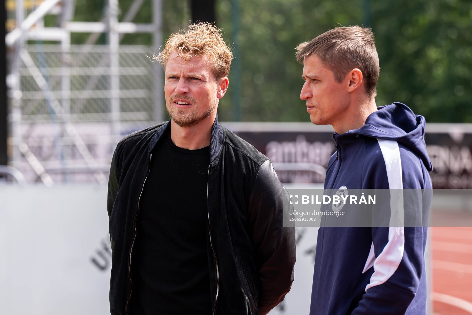 Elfsborgs tränare Oscar Hiljemark i samtal med Värnamos