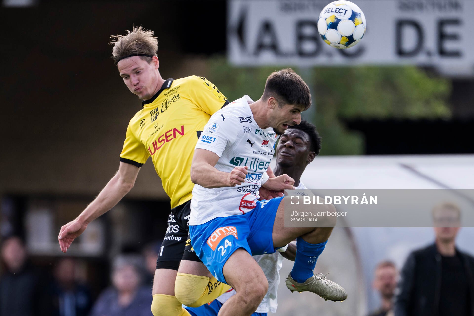 Elfsborgs Taylor Silverholt och Värnamos Emin Grozdanic