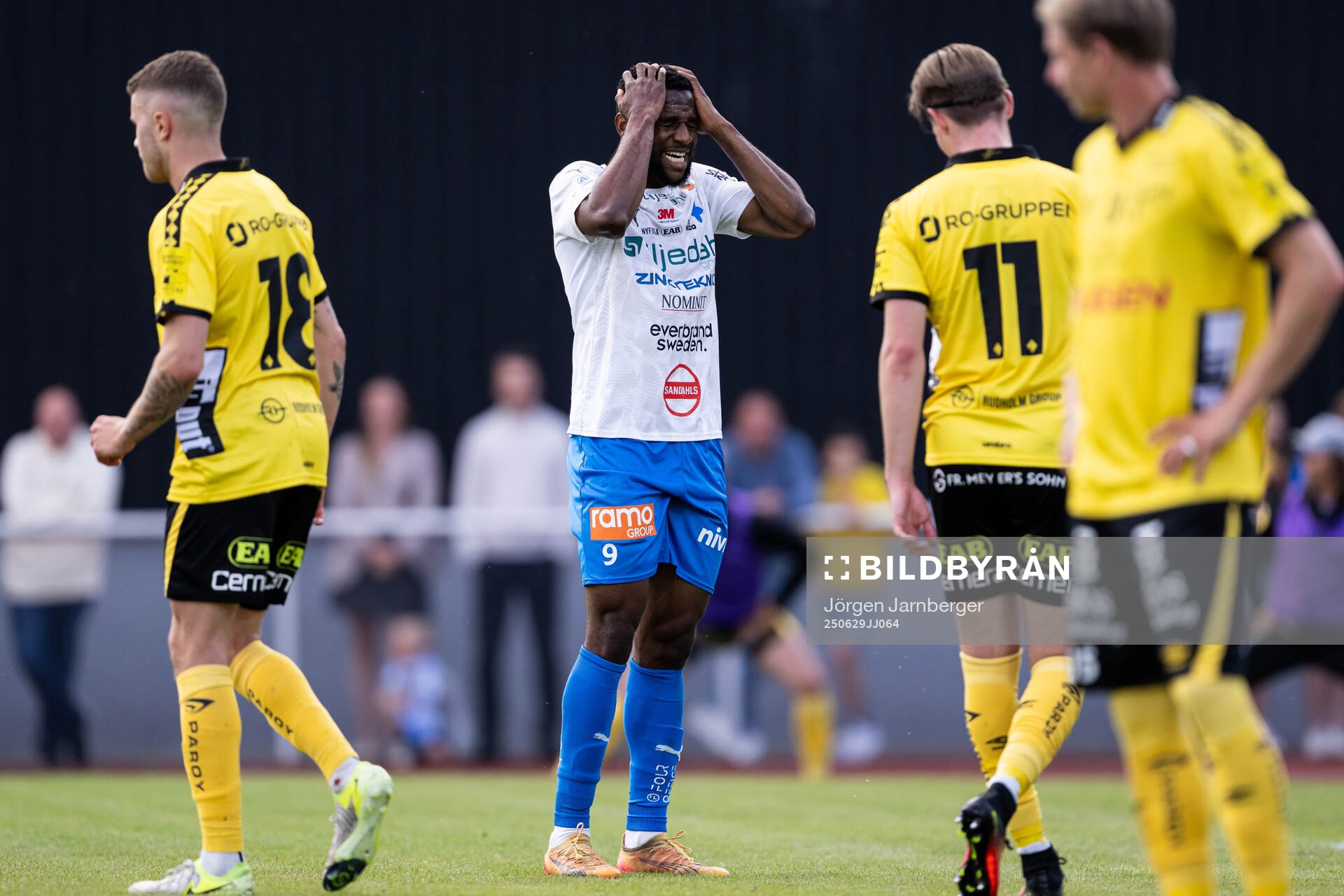 Värnamos Johnbosco Samuel Kalu deppar