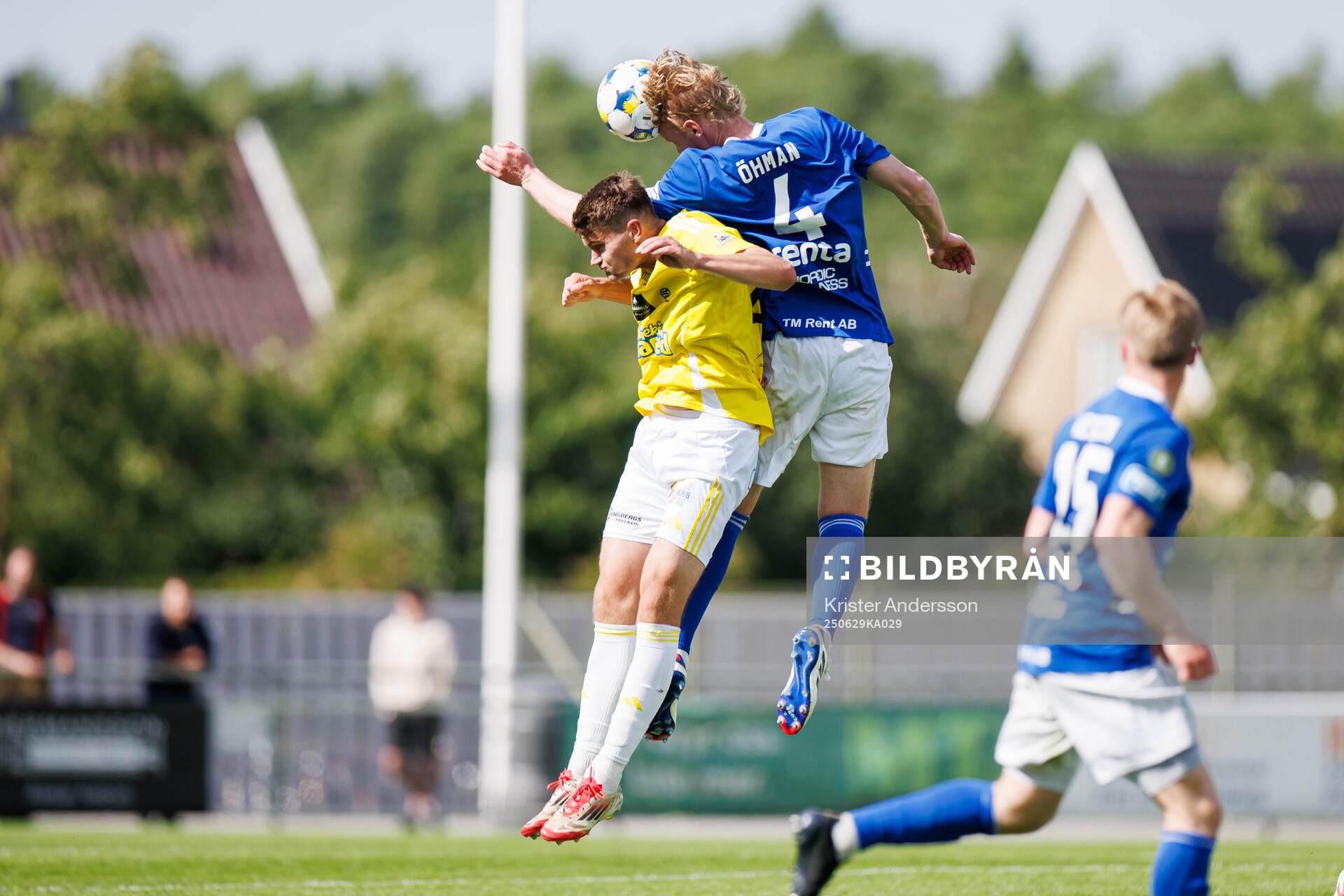Falkenbergs Albin Andersson och Umeå FCs Ludvig Öhman