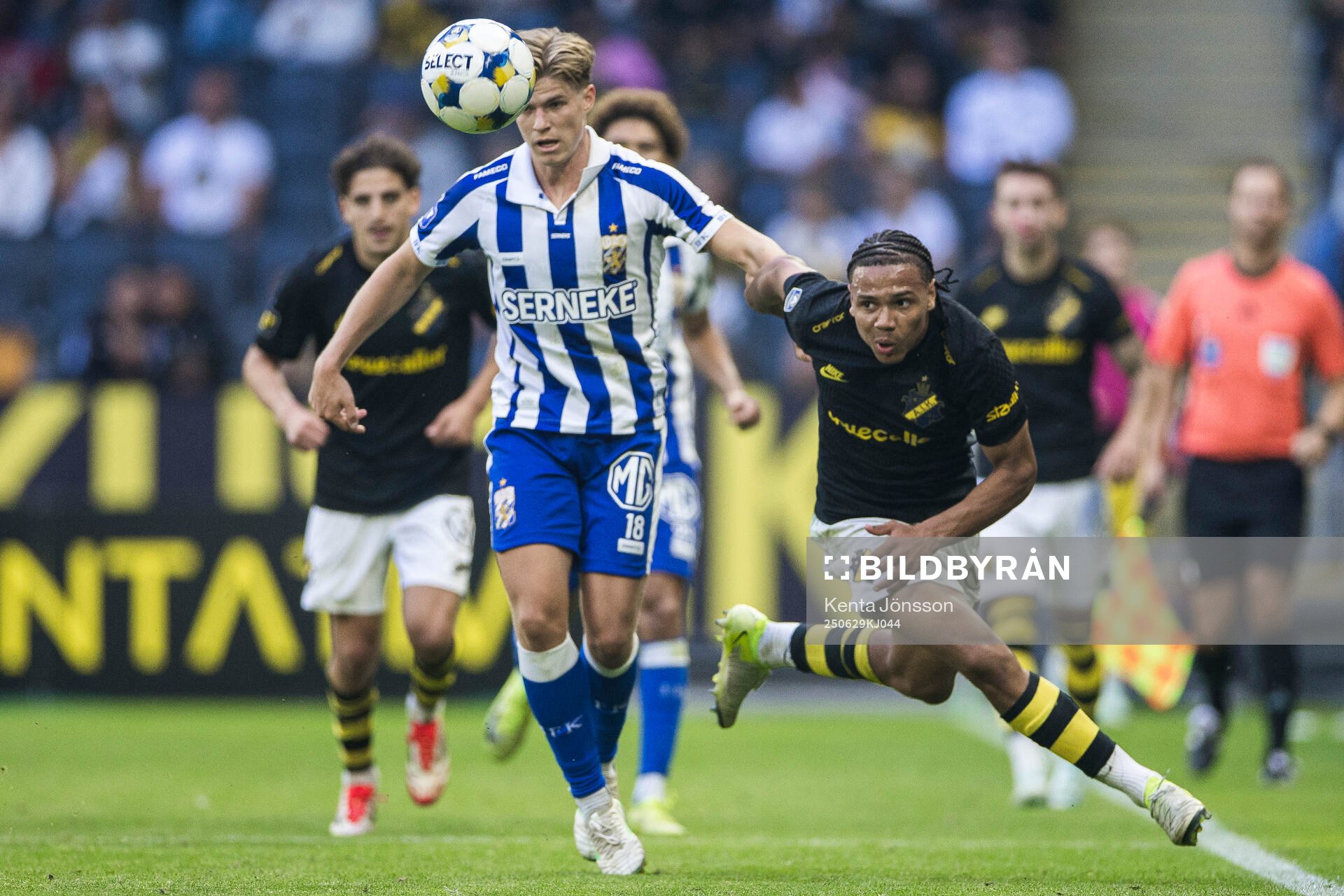 IFK Göteborgs Felix Eriksson och AIKs Kevin Filling