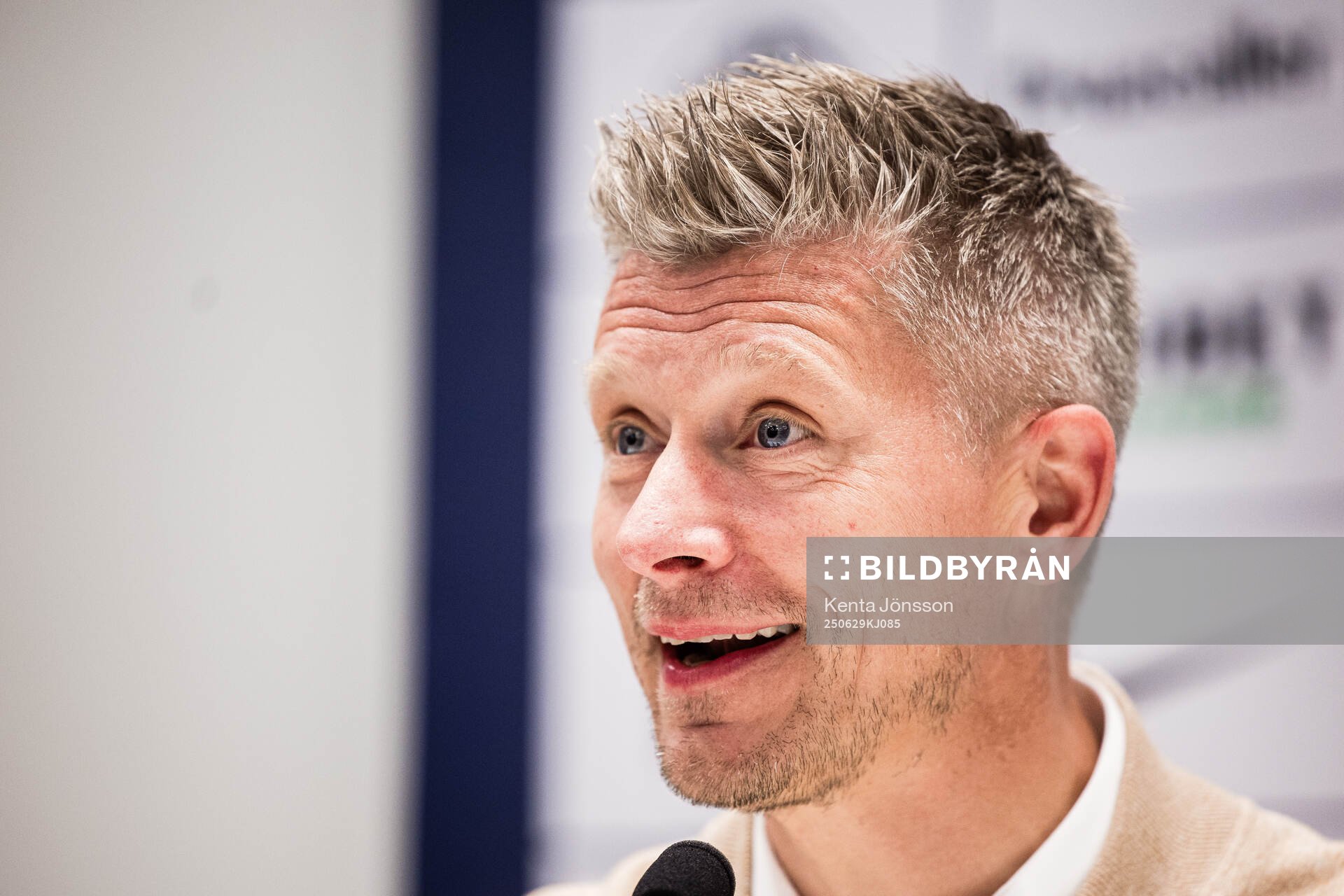 AIKs tränare Mikkjal Thomassen