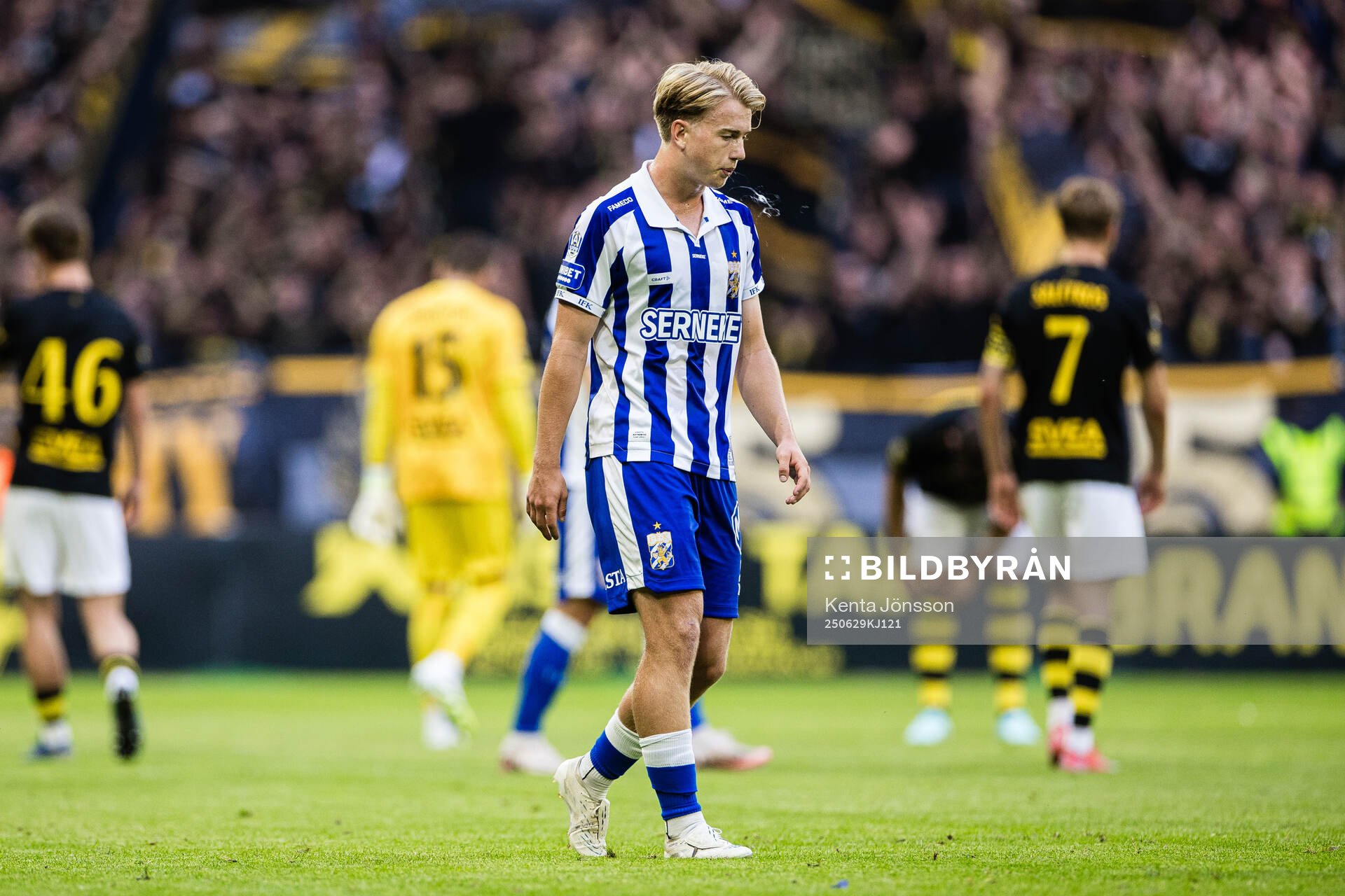 IFK Göteborgs Noah Tolf deppar