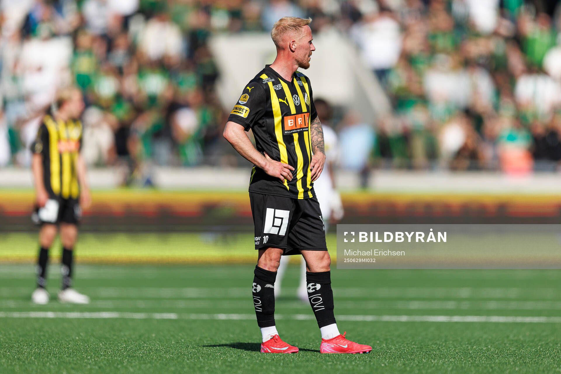 Häckens Mikkel Rygaard Jensen deppar