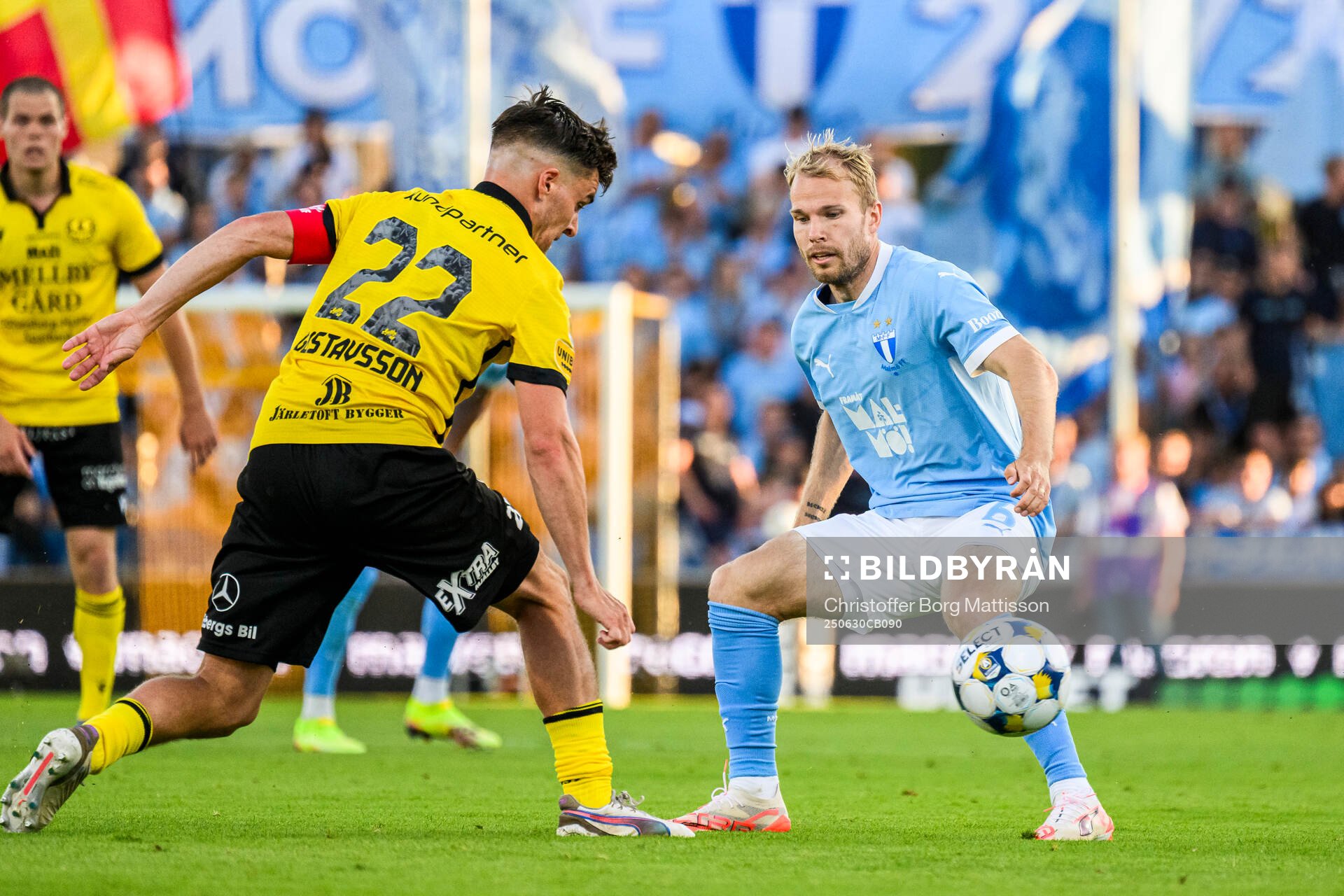 Mjällbys Jesper Gustavsson och Oscar Lewicki