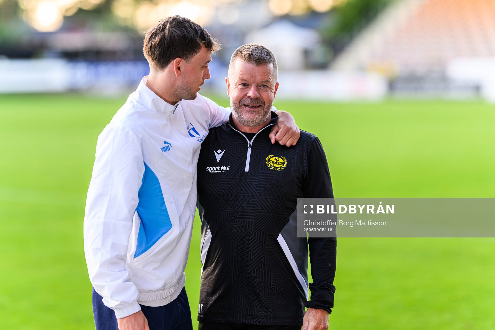 Malmö FFs Colin Rösler och Mjällbys tränare Anders