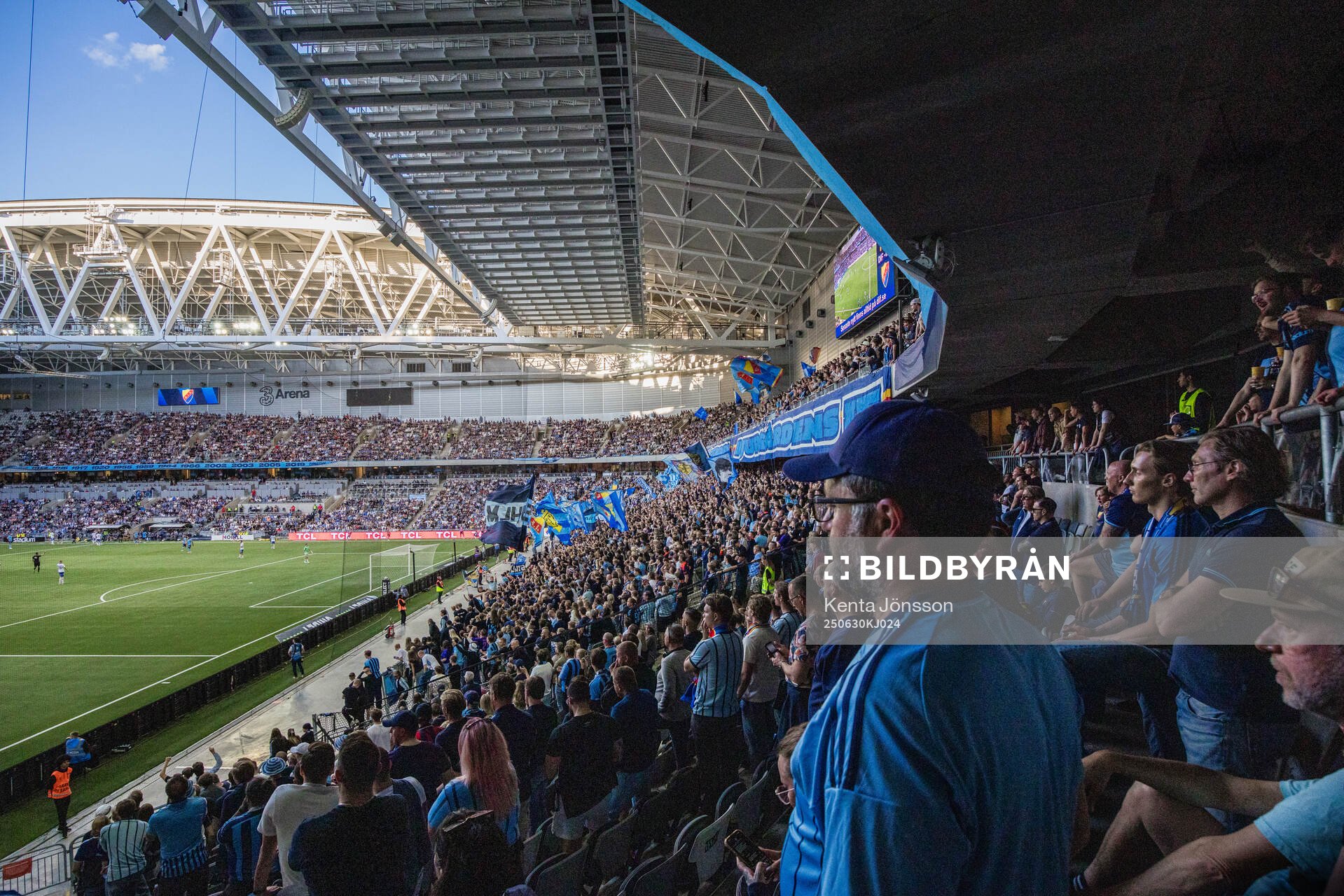3Arena med Djurgårdens supportrar