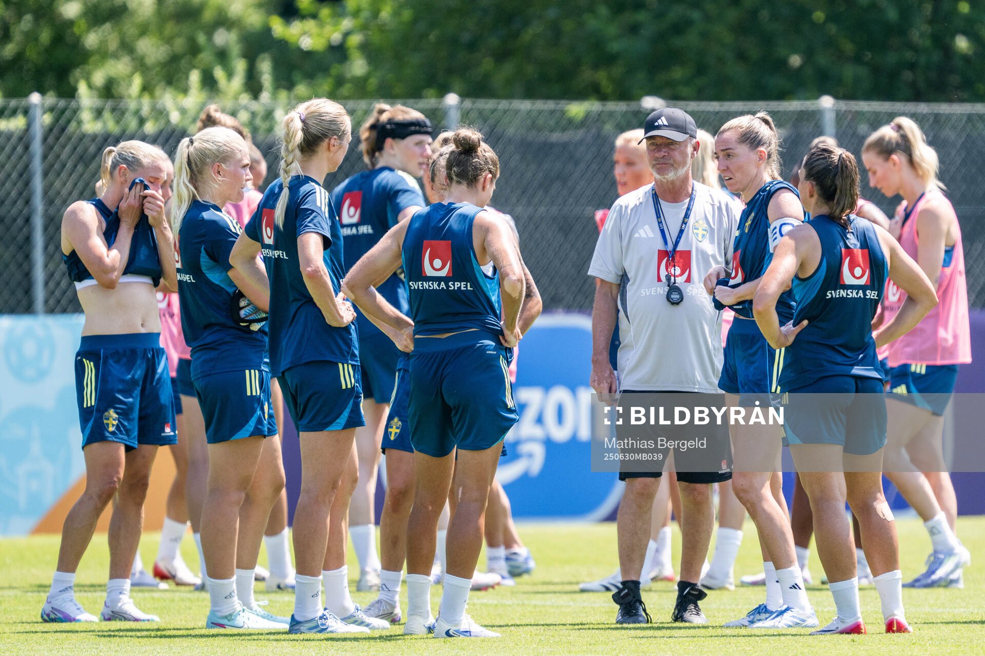 Head coach Peter Gerhardsson and Linda Sembrant of the
