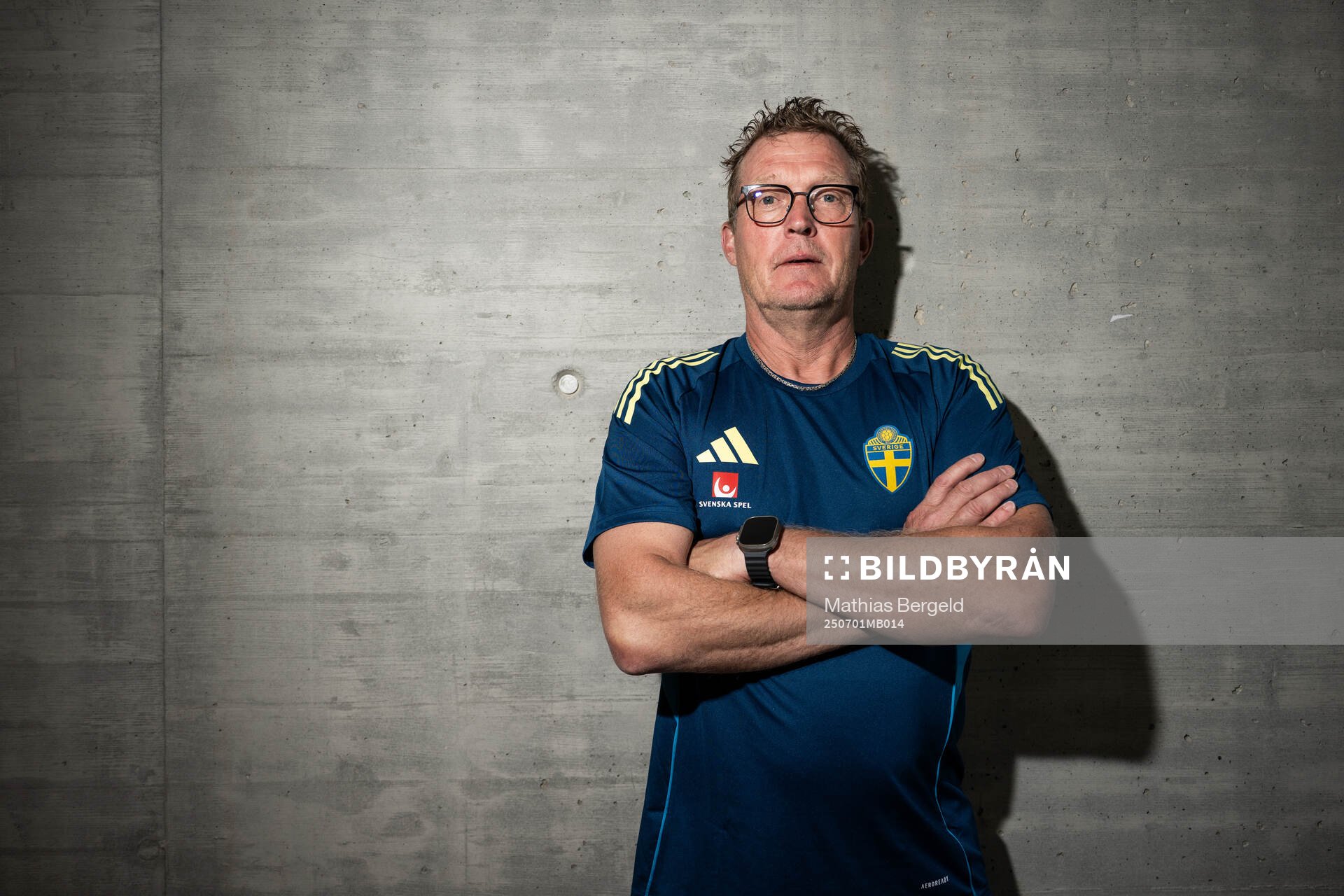 Goalkeeper coach Leif Troedsson of the Swedish women’s