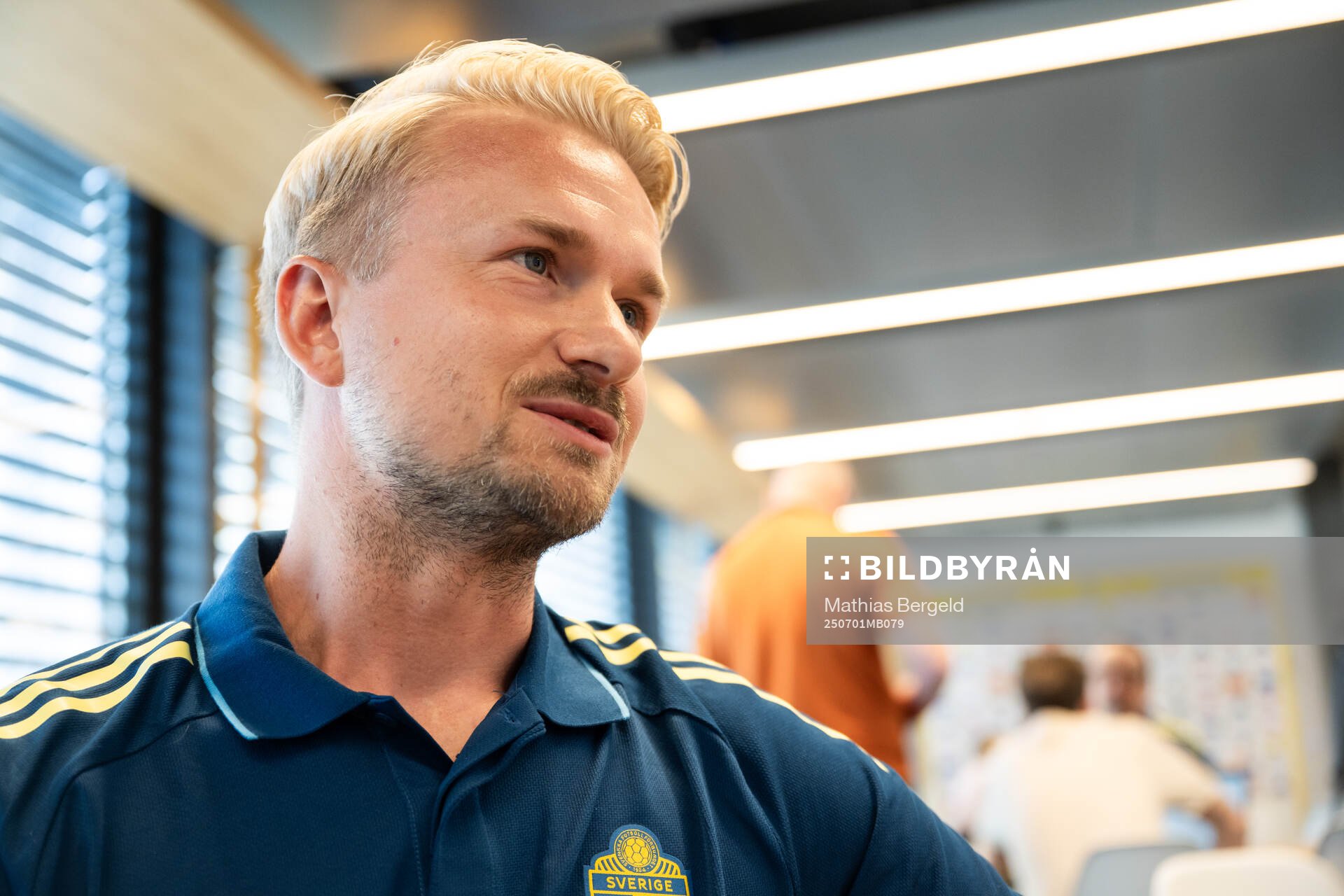 Scout Pierre Fondin of the Swedish women’s national