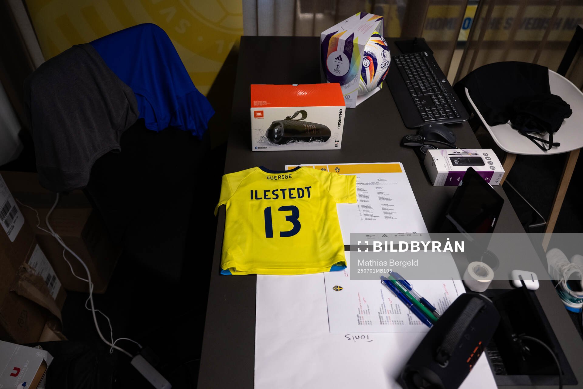 A kids shirt with the name of Amanda Ilestedt seen at a