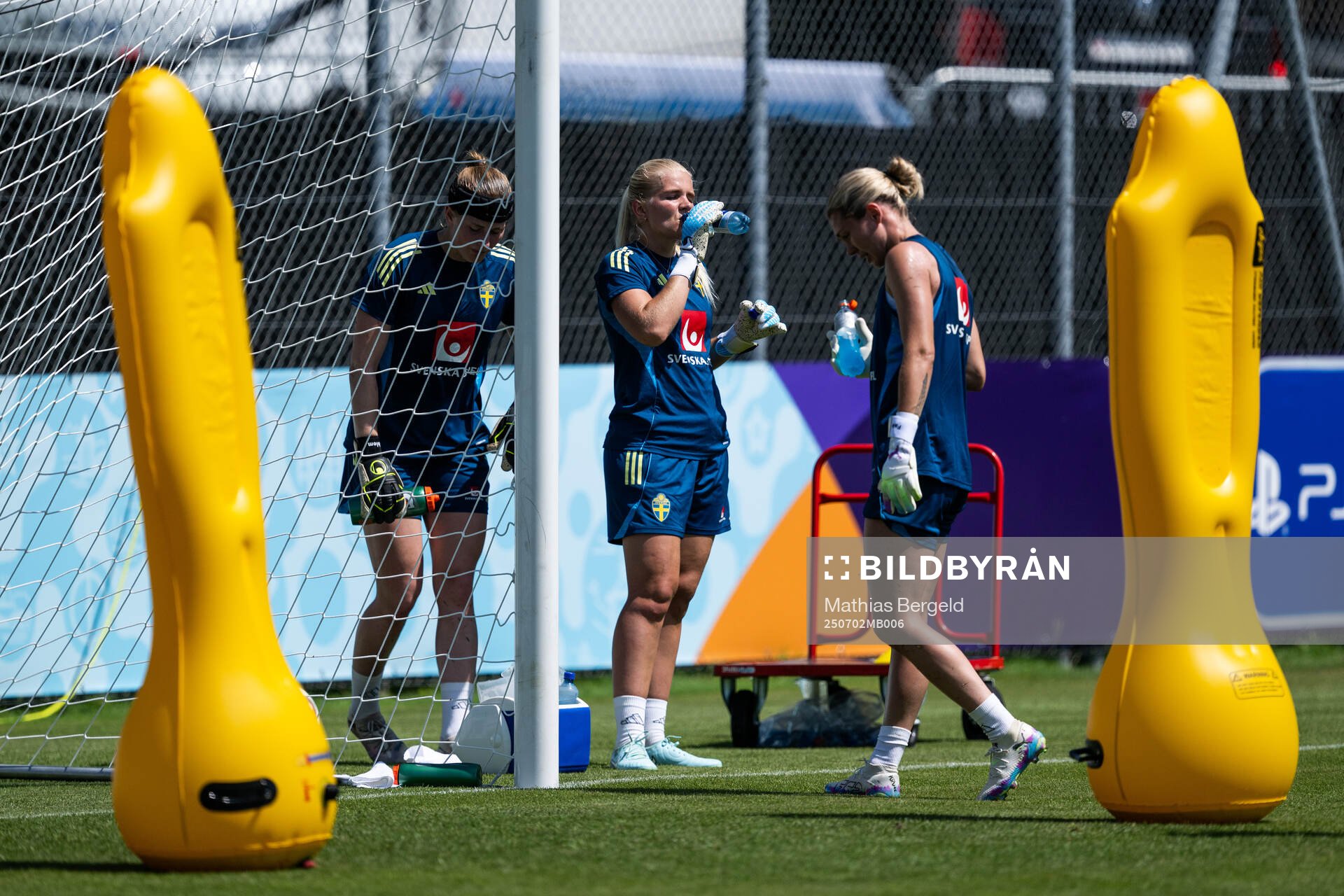 Goalkeeper Tove Enblom, goalkeeper Emma Holmgren and