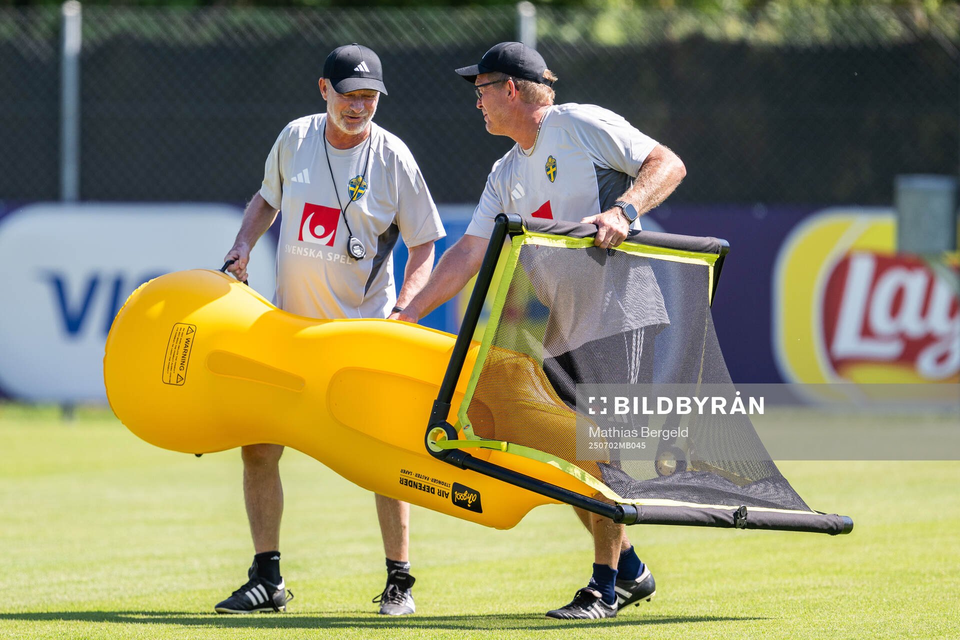 Head coach Peter Gerhardsson and Goalkeeper coach Leif