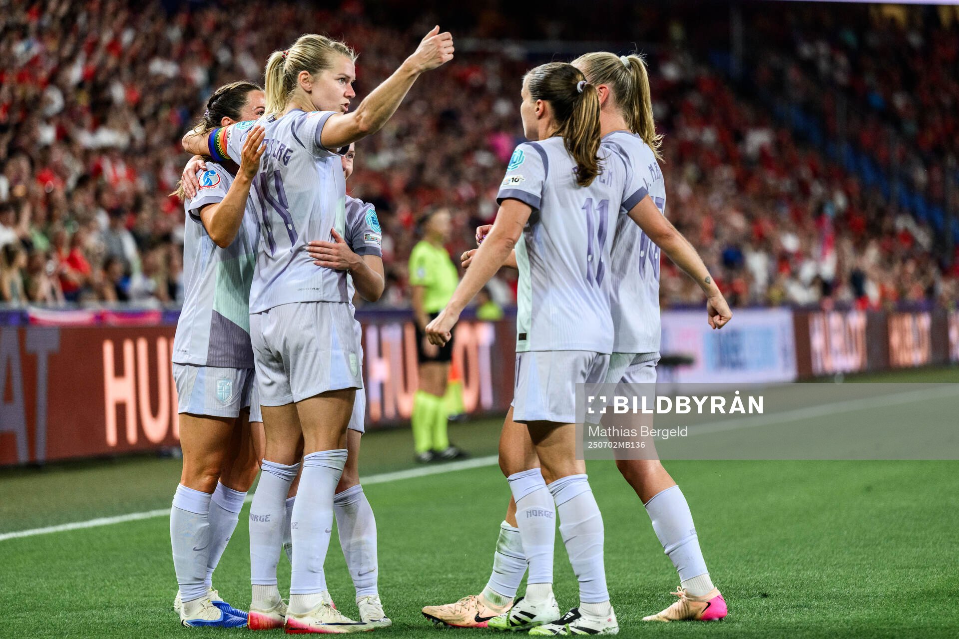 Ada Hegerberg of Norway celebrates scoring 1-1