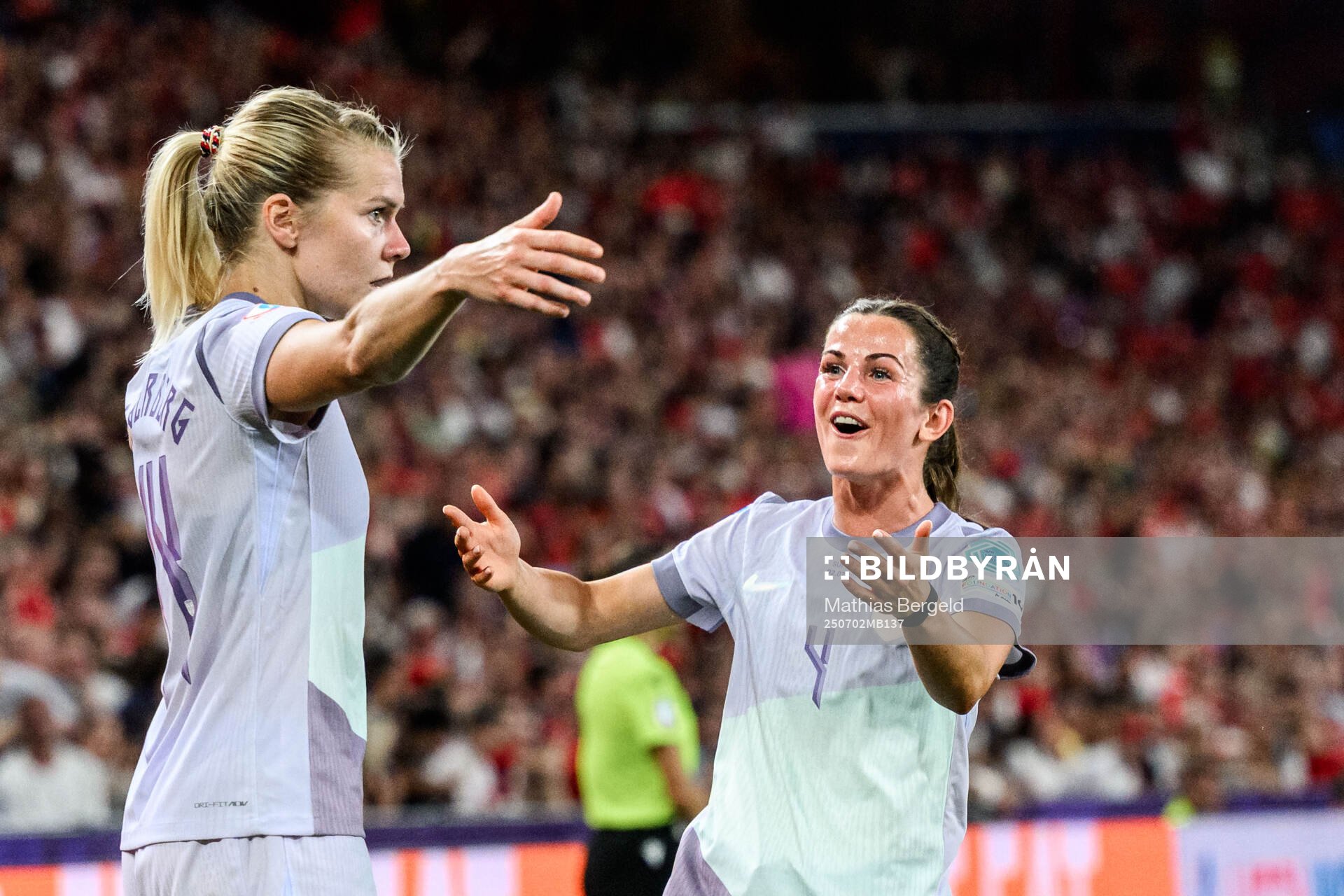 Ada Hegerberg of Norway celebrates with teammates