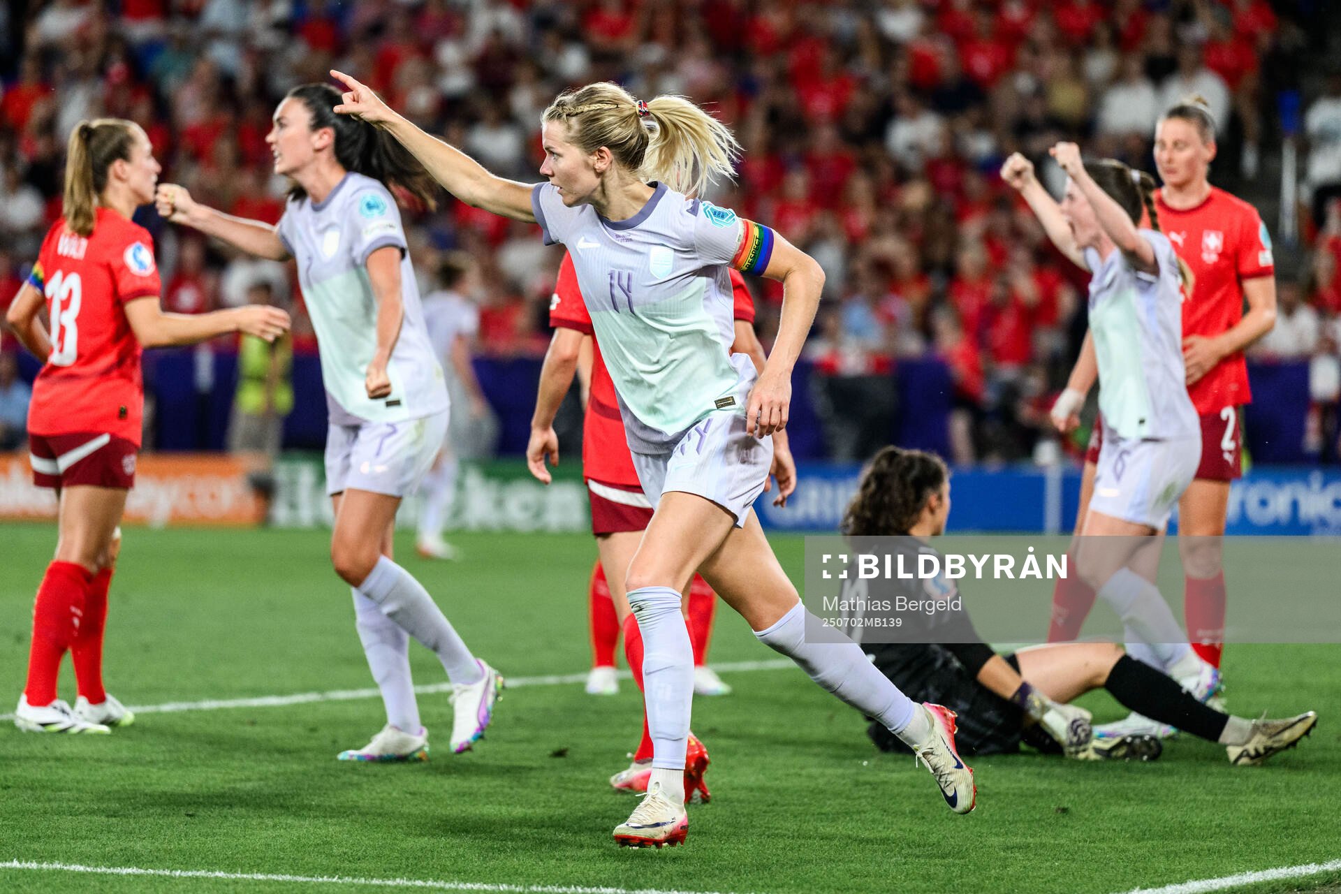 Ada Hegerberg of Norway celebrates scoring 1-1