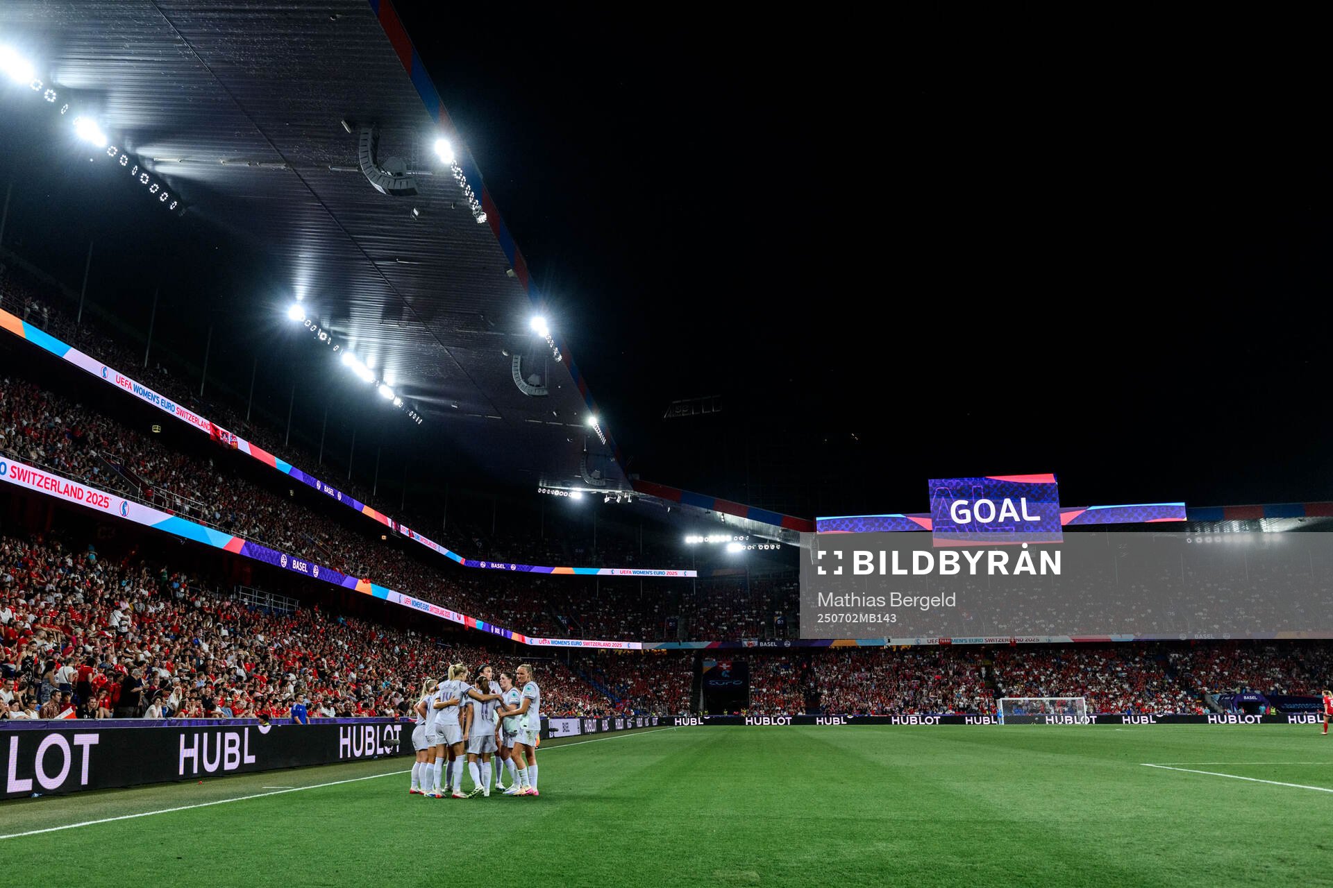 Ada Hegerberg of Norway celebrates scoring 1-1