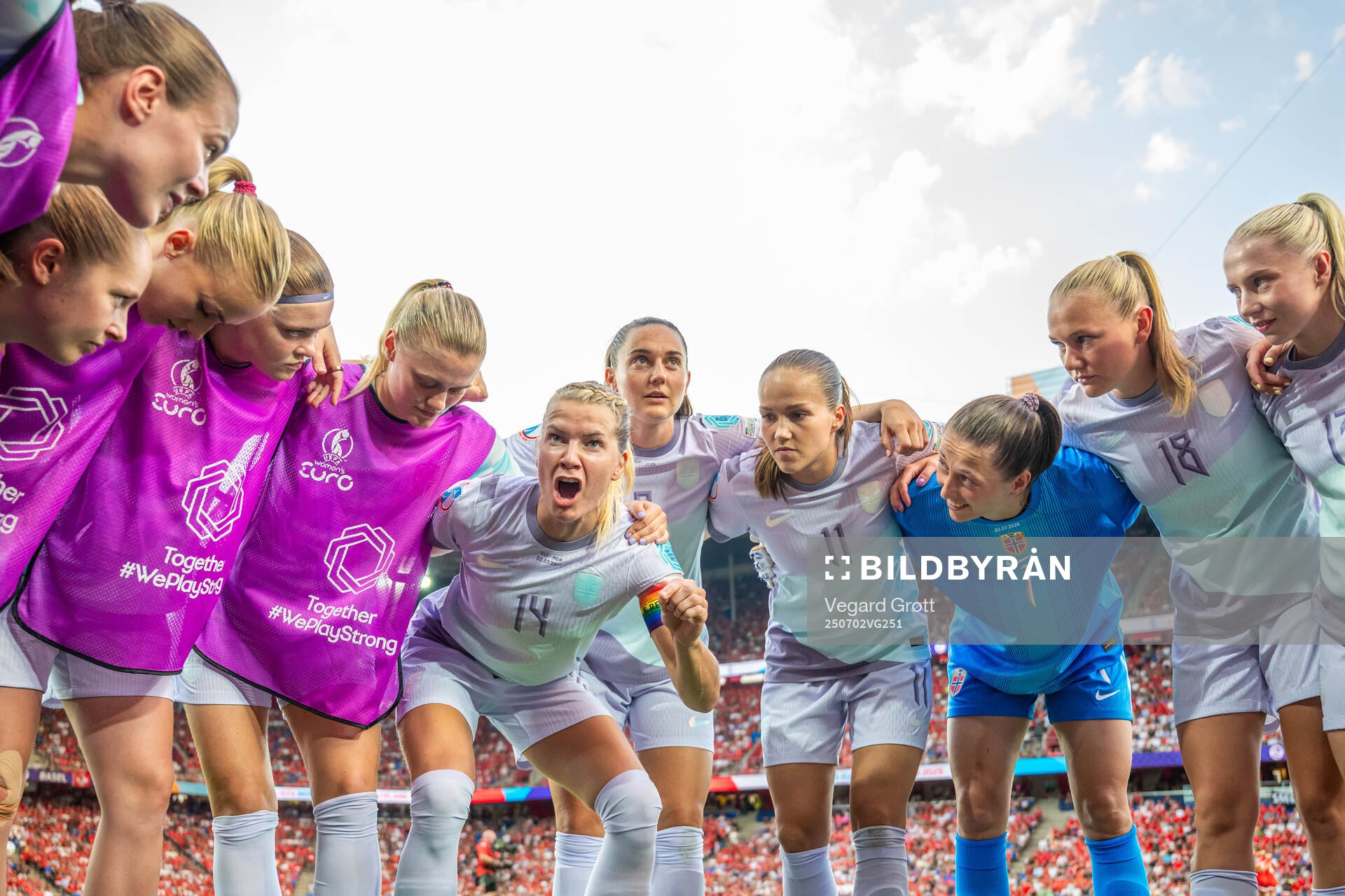Marthine Østenstad, goalkeeper Aurora Mikalsen, goalkeeper