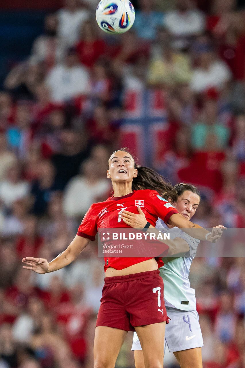 Riola Xhemaili of Switzerland and Tuva Hansen of Norway