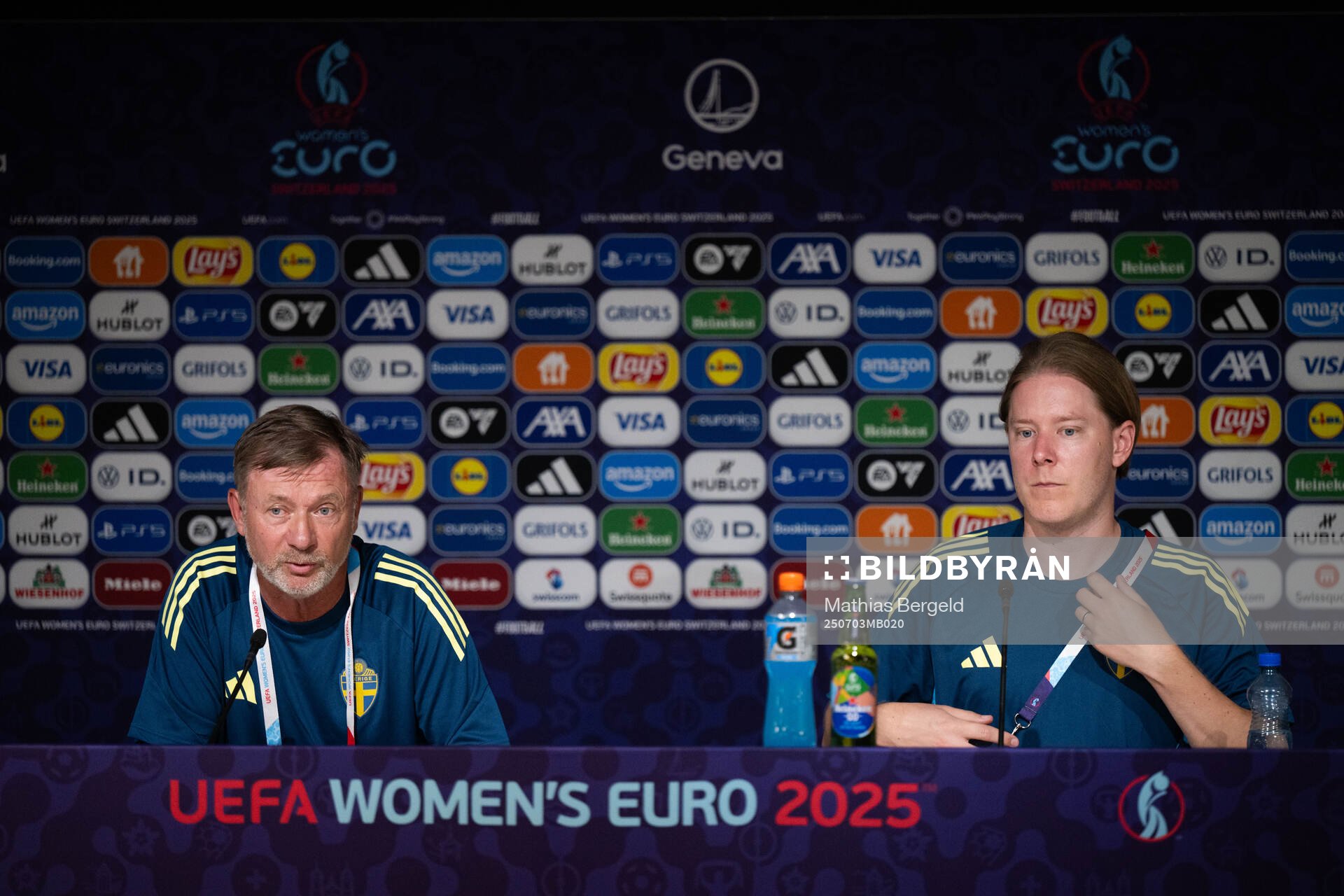Head coach Peter Gerhardsson and press officer Fredrik