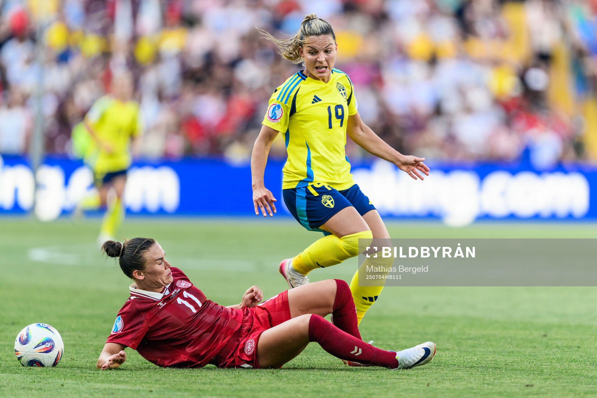 Katrine Veje of Denmark and Johanna Rytting Kaneryd of