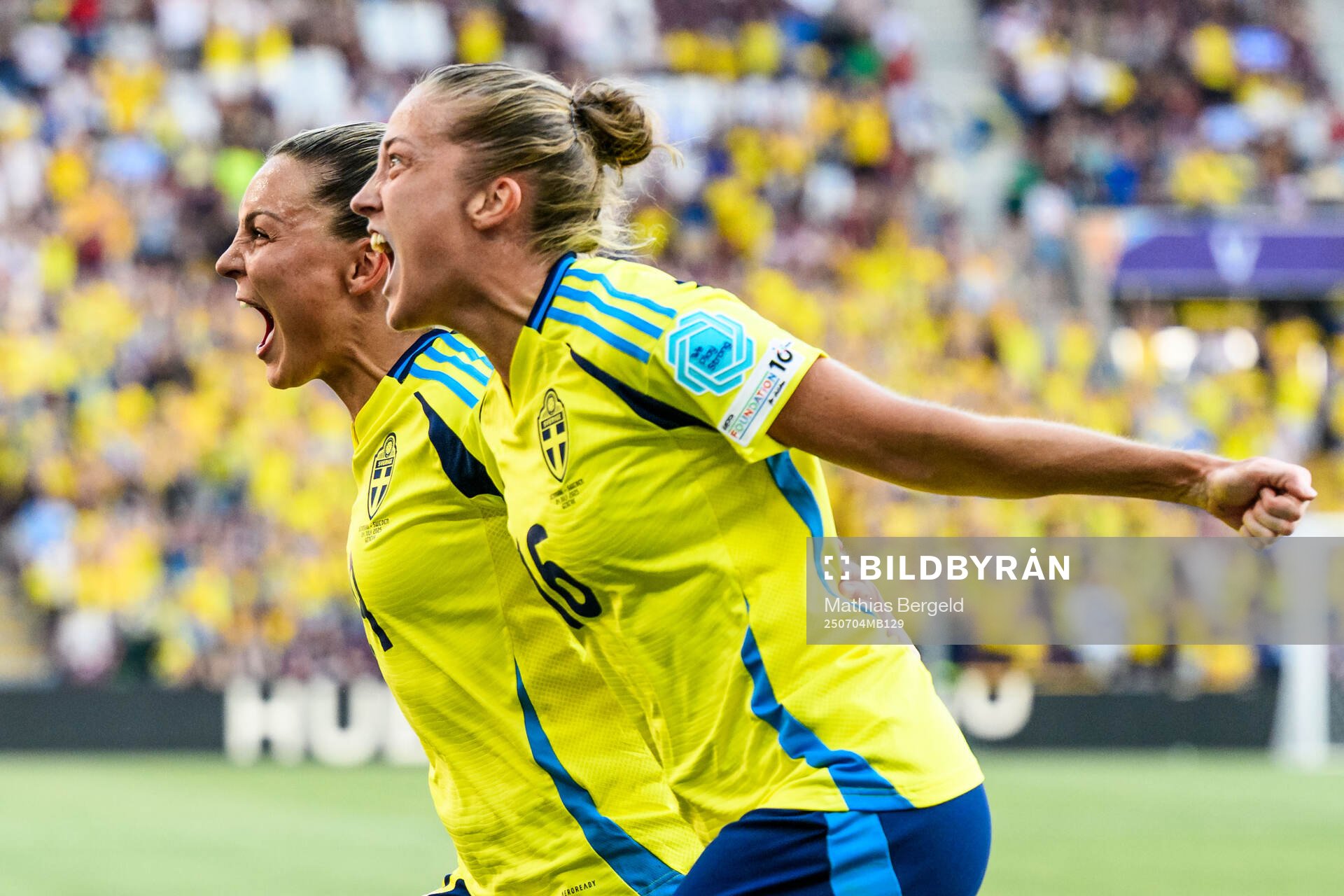 Johanna Rytting Kaneryd and Filippa Angeldahl of Sweden