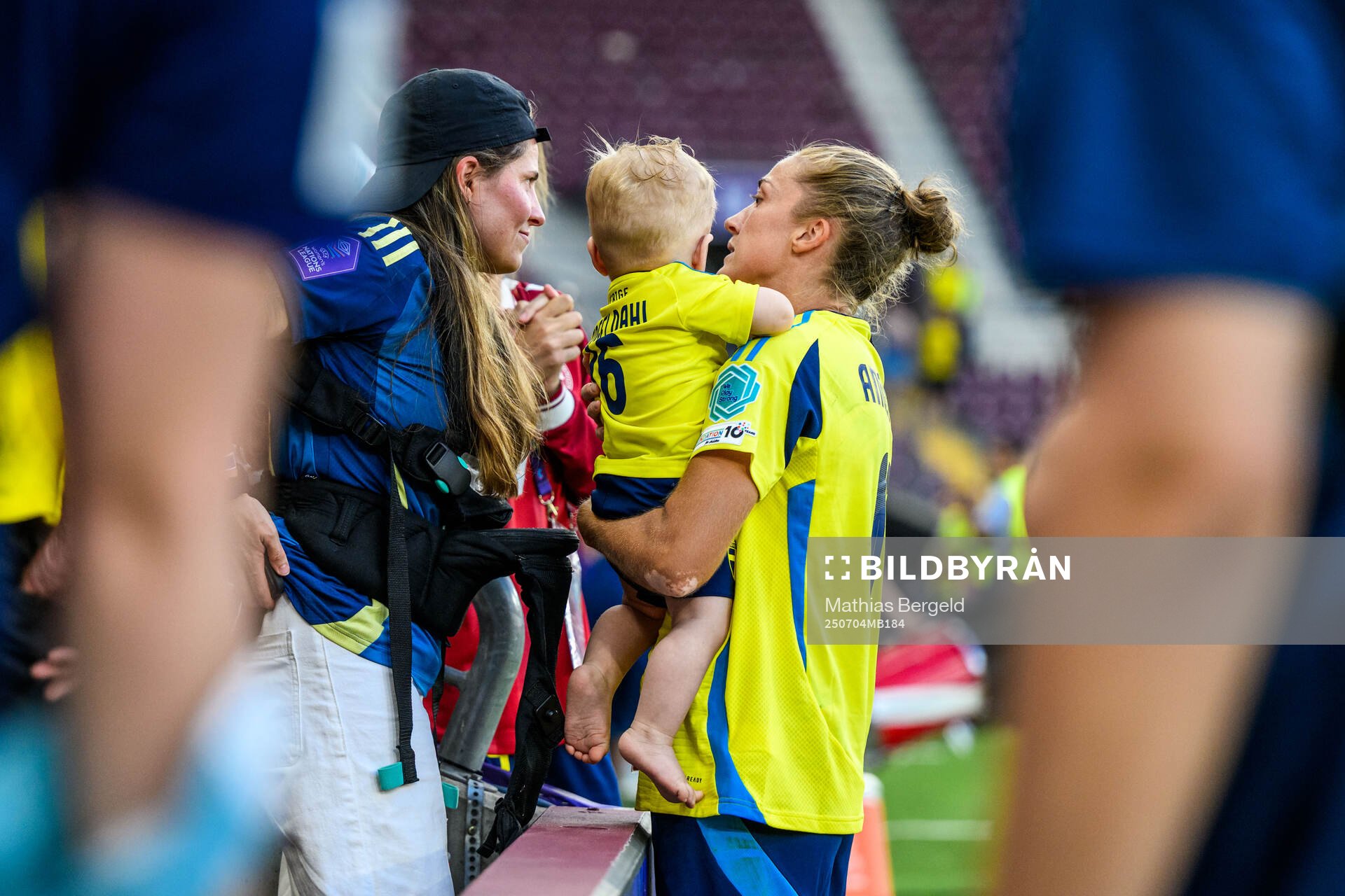 Filippa Angeldahl of Sweden celebrates with family and