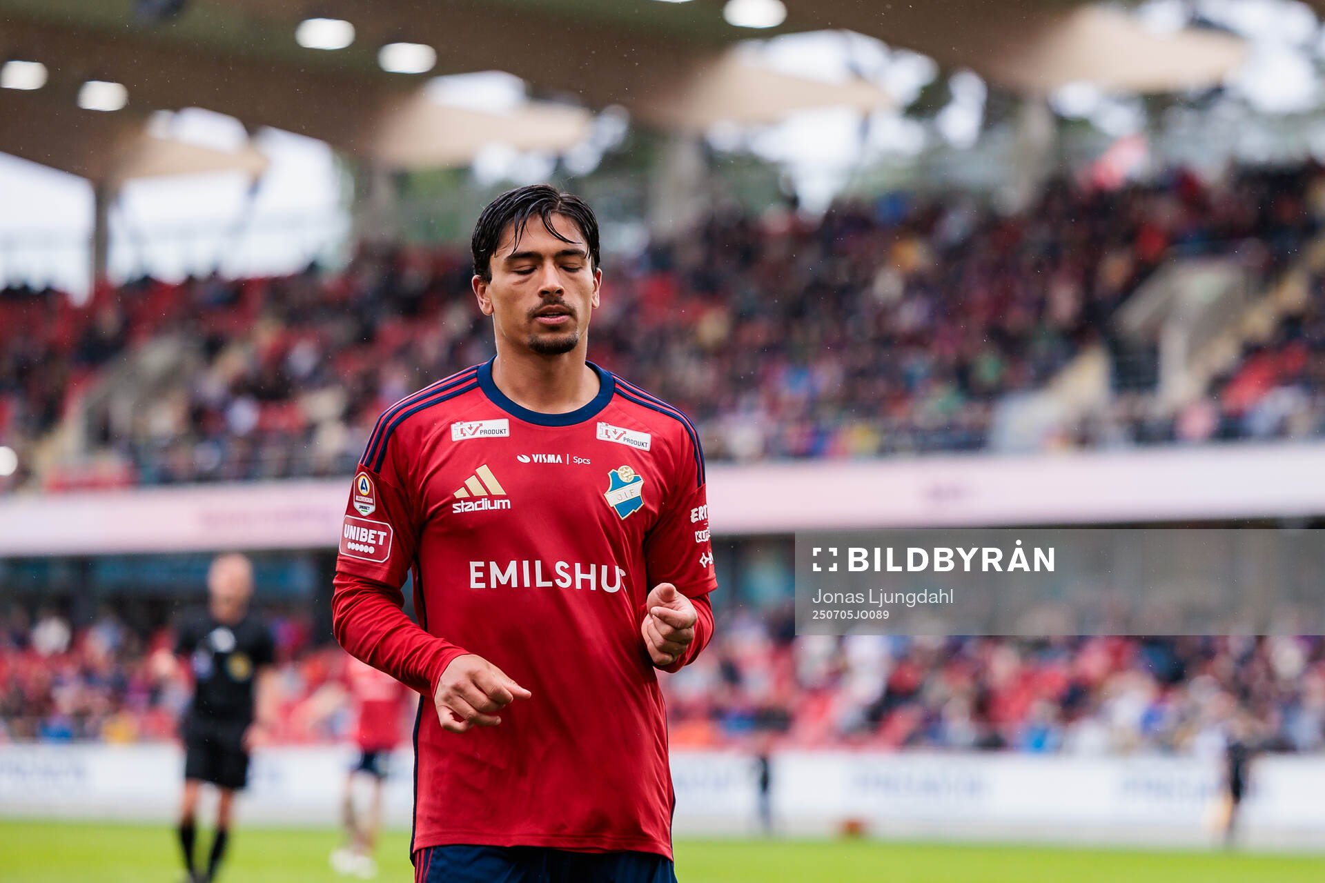 Östers Lukas Bergquist deppar
