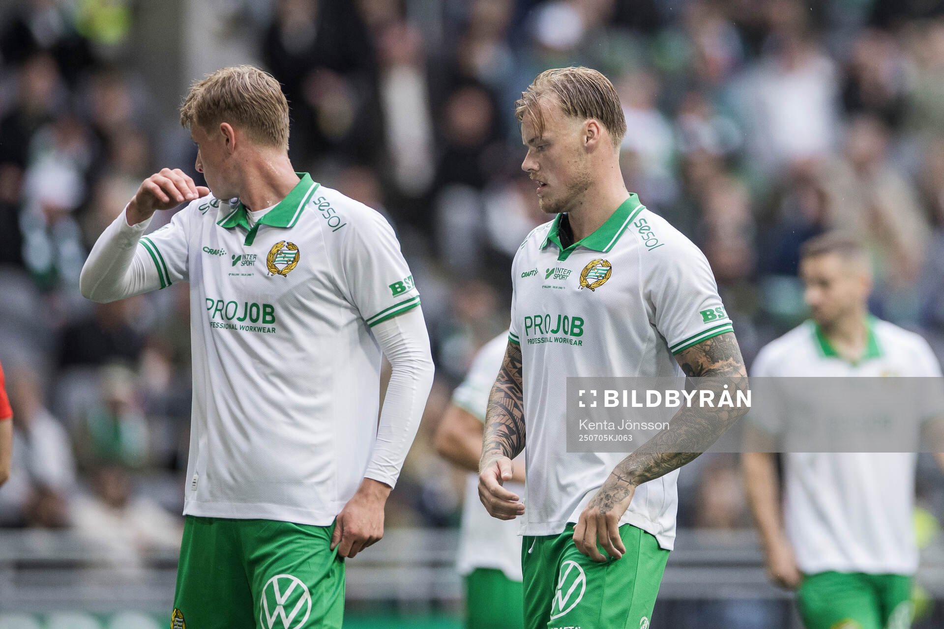 Hammarbys Frederik Winther och Victor Eriksson deppar