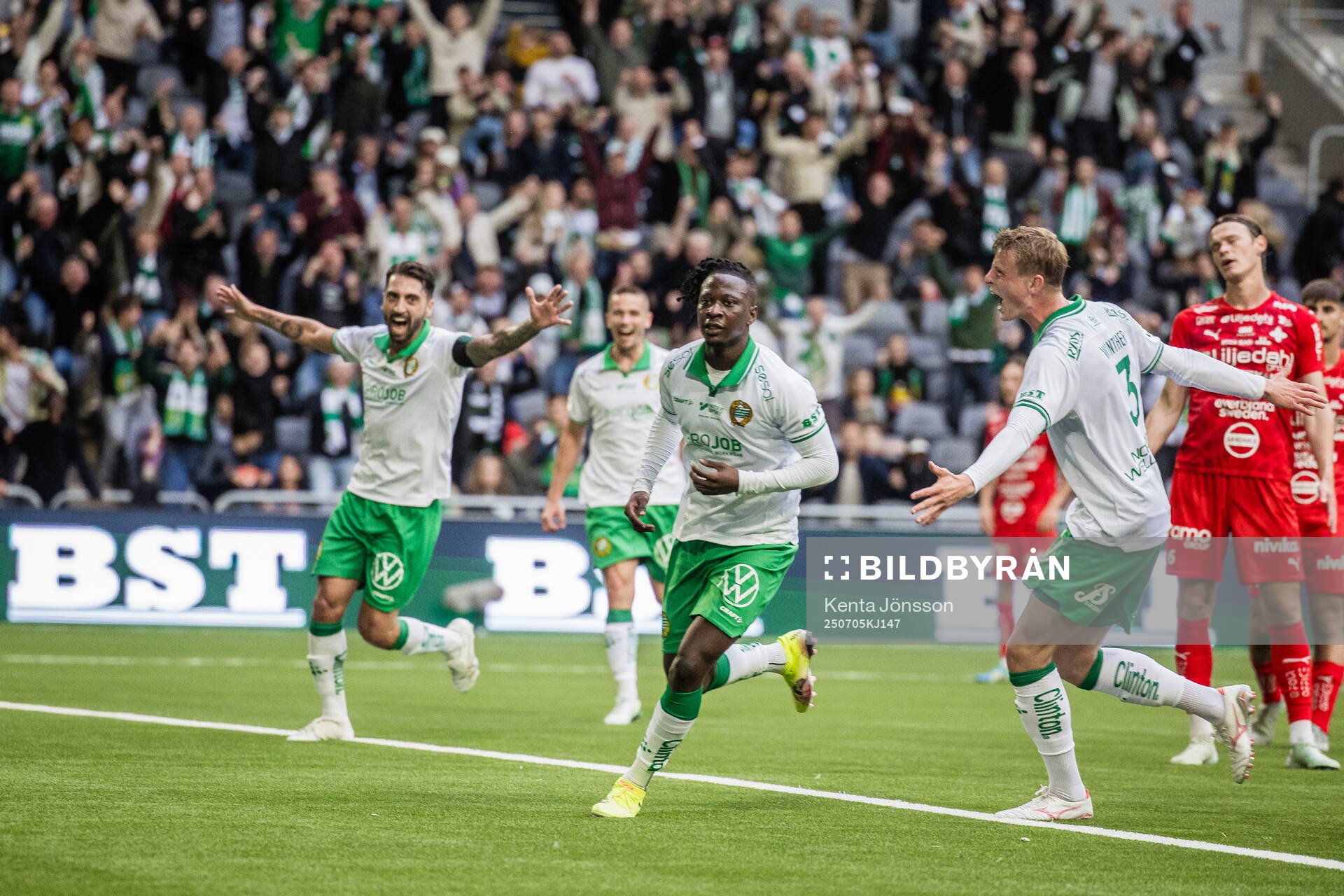 Hammarbys Moise Elohim Victoire Kabore jublar