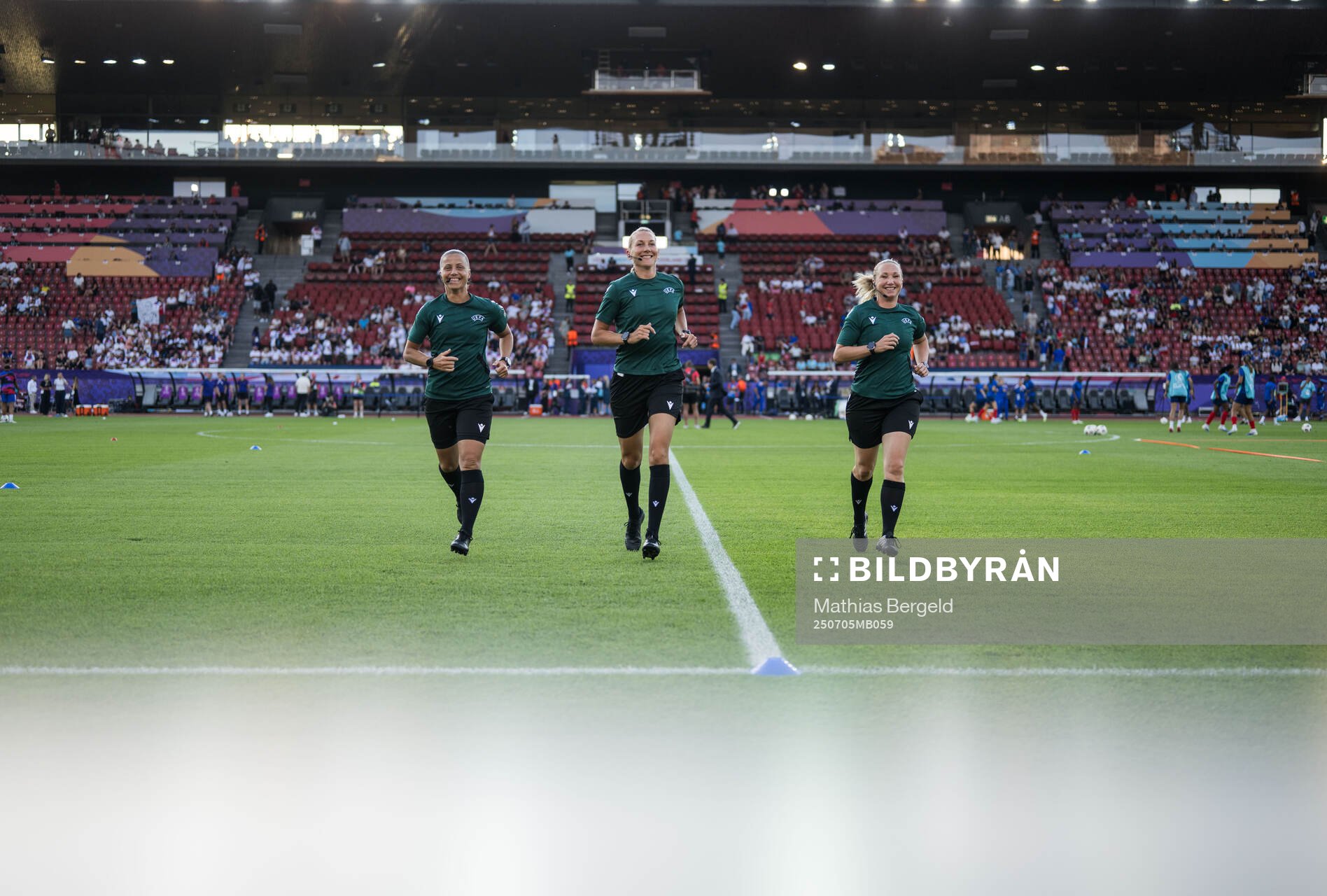Assistant referee Almira Spahic and Referee Tess Olofsson