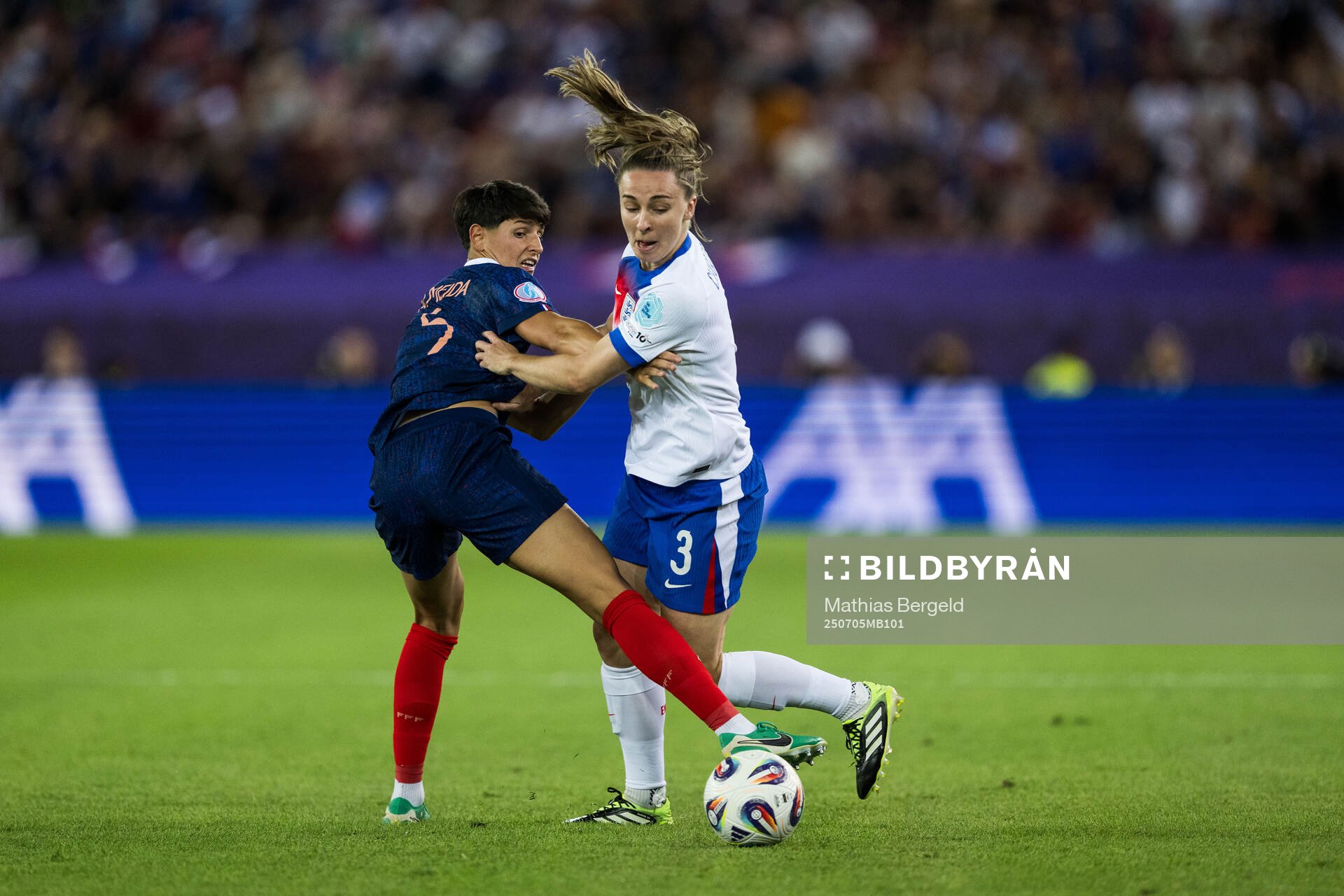 Elisa De Almeida of France and Niamh Charles of England