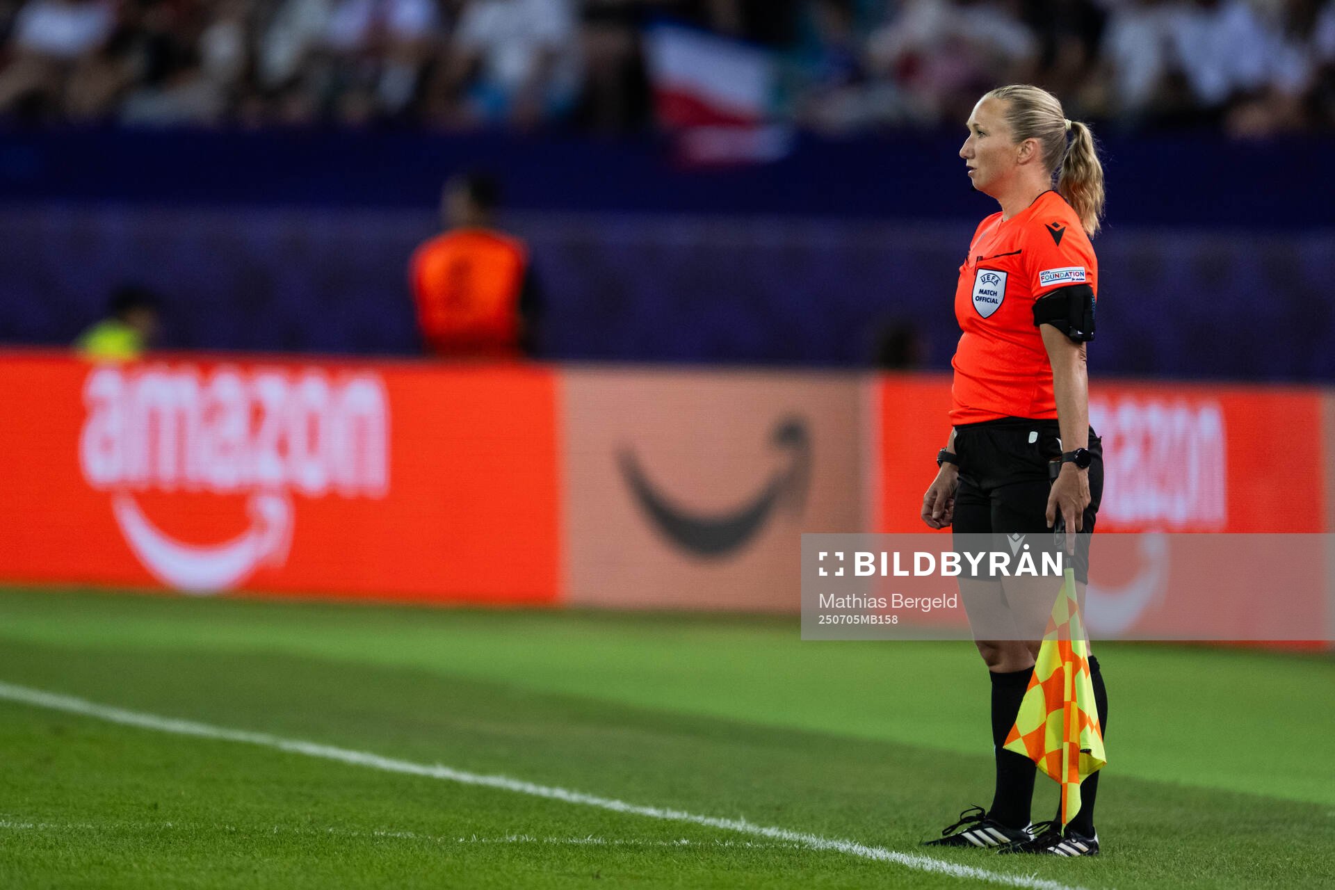 Assistant referee Monica Lokkeberg