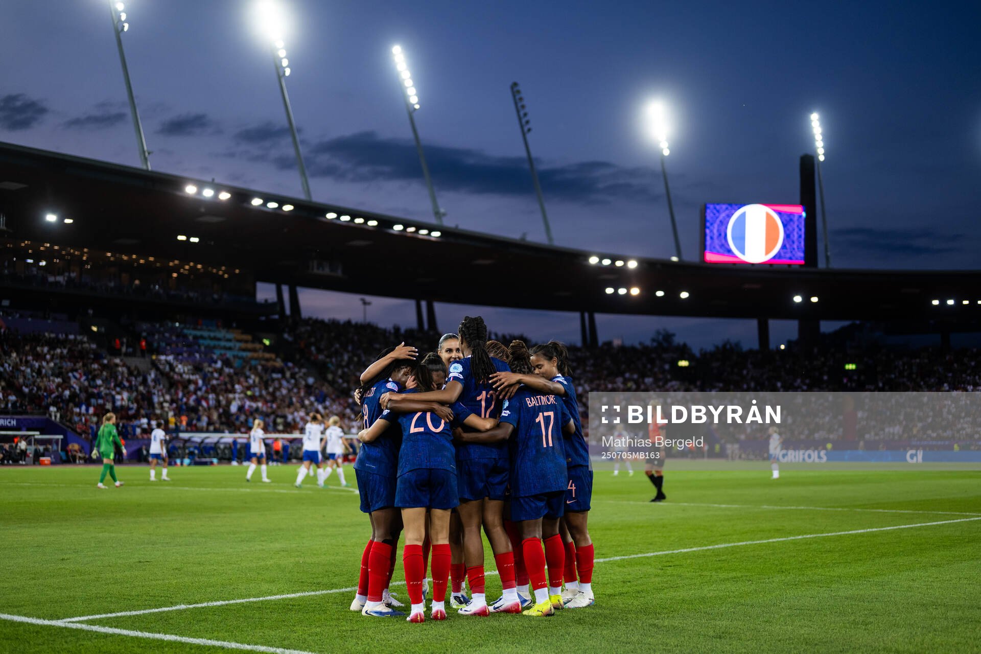 Marie Antoinette Katoto of France celebrates with team mates