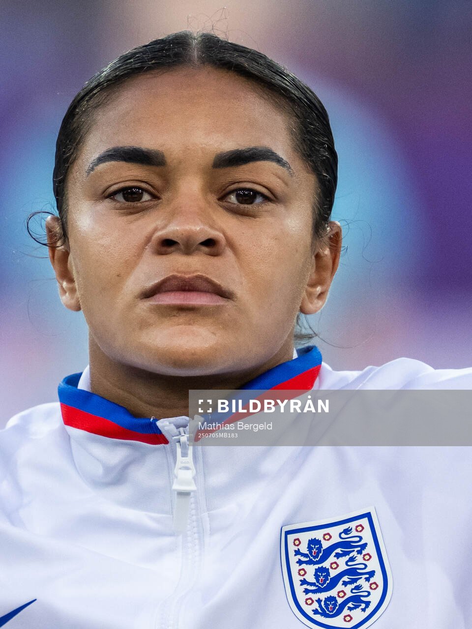 Jessica Carter of England
