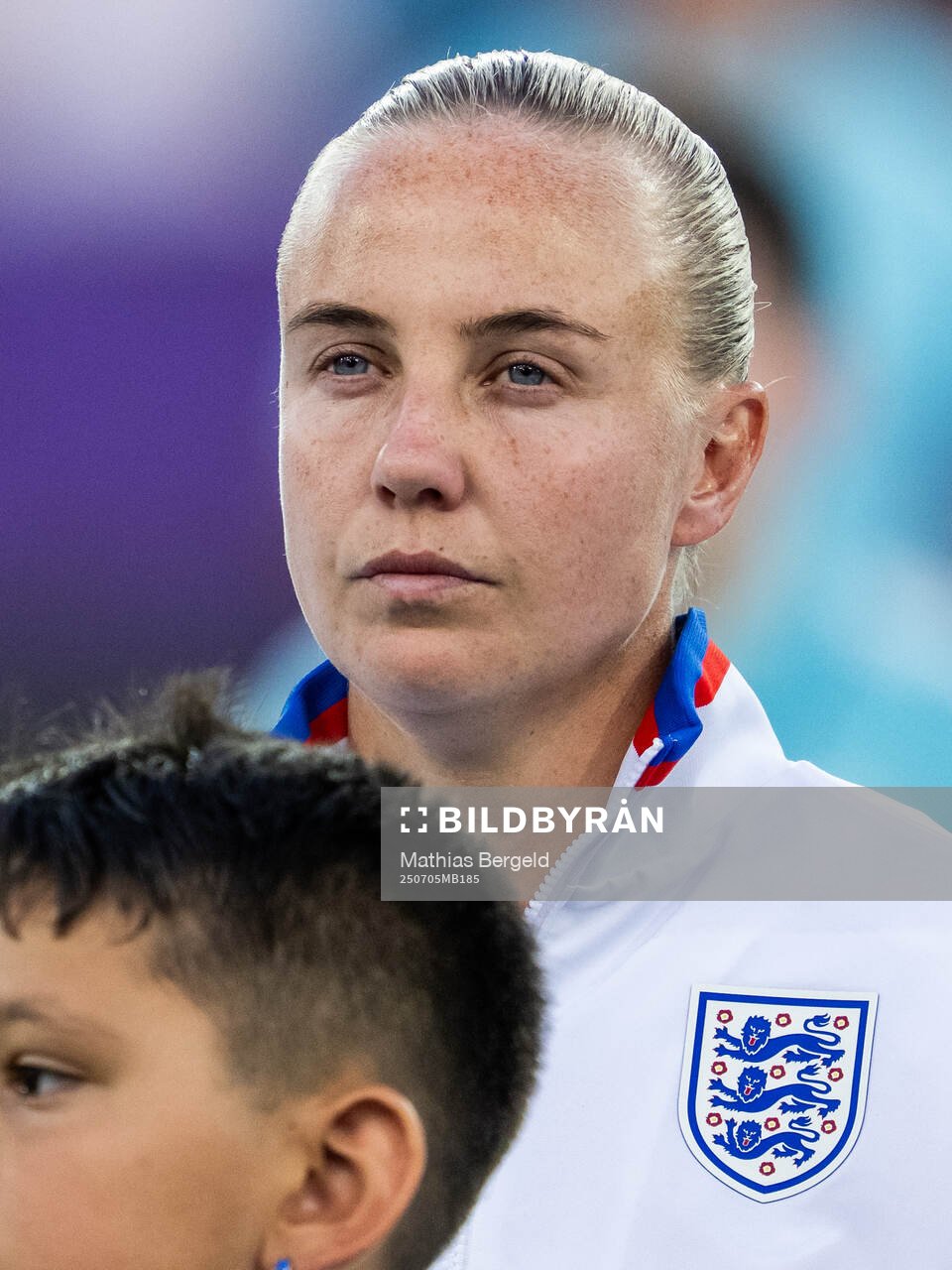 Beth Mead of England