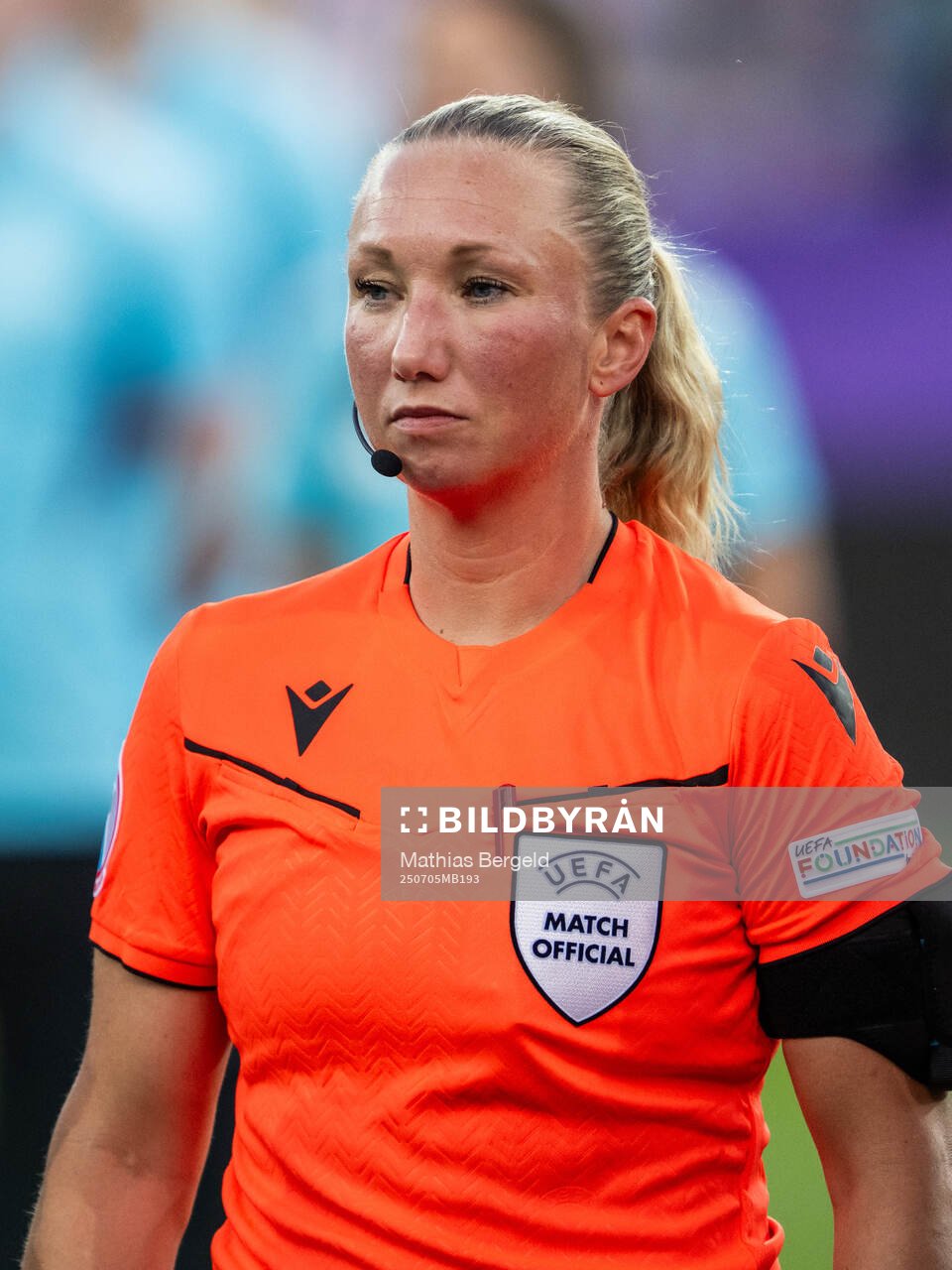 Assistant referee Monica Lokkeberg