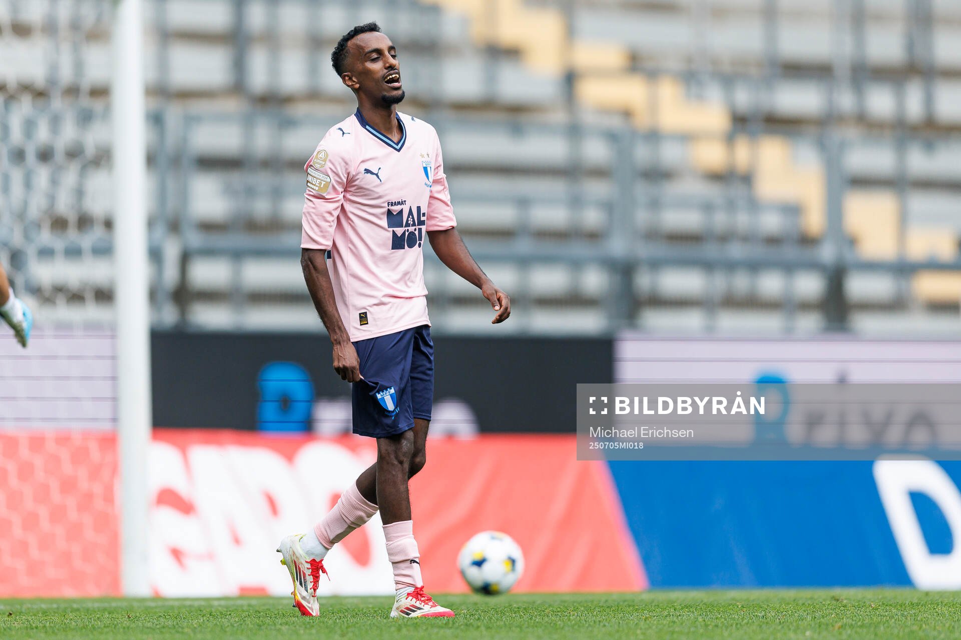 Malmö FFs Taha Ali deppar