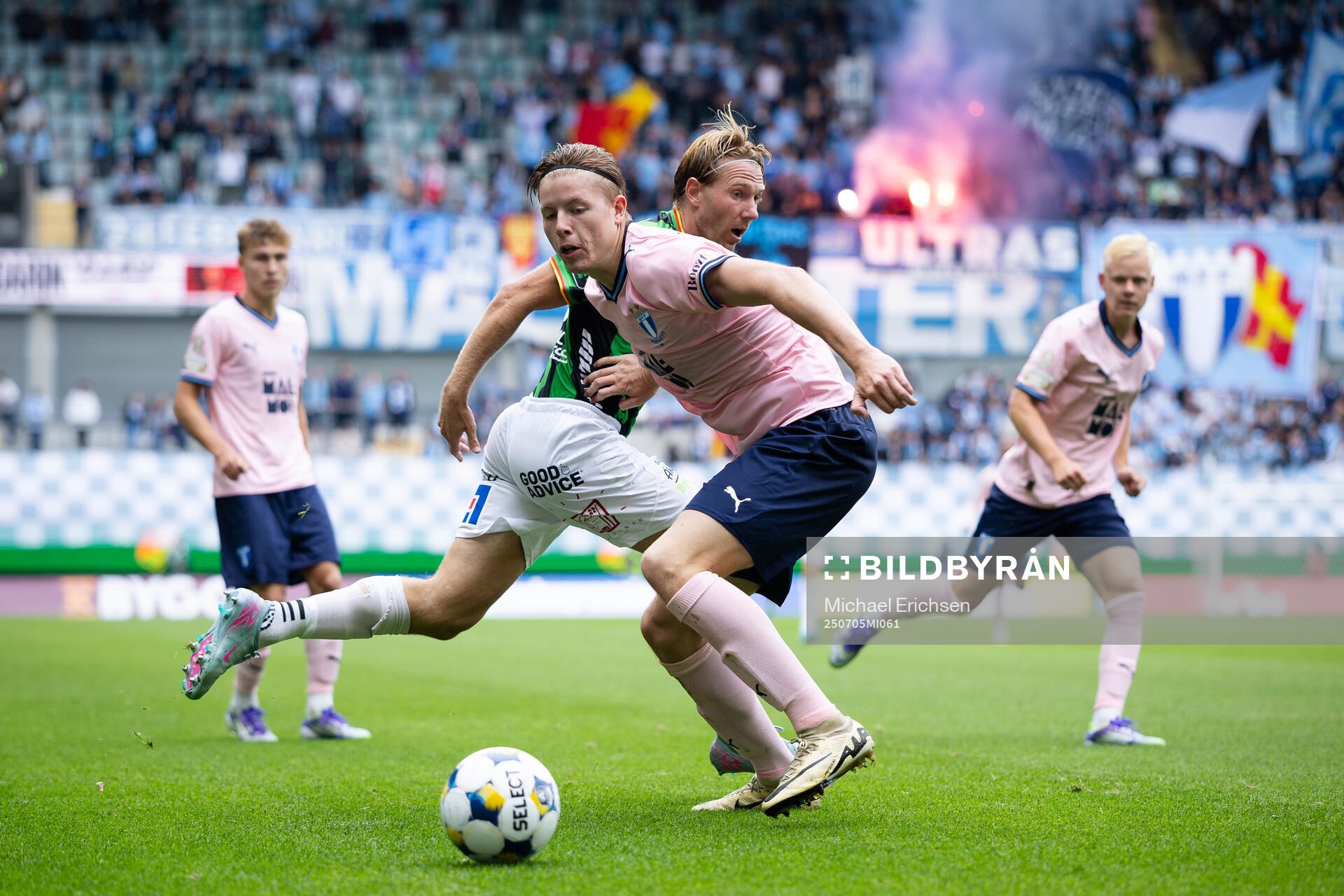 GAIS August Wängberg och Malmö FFs Nils Zätterström
