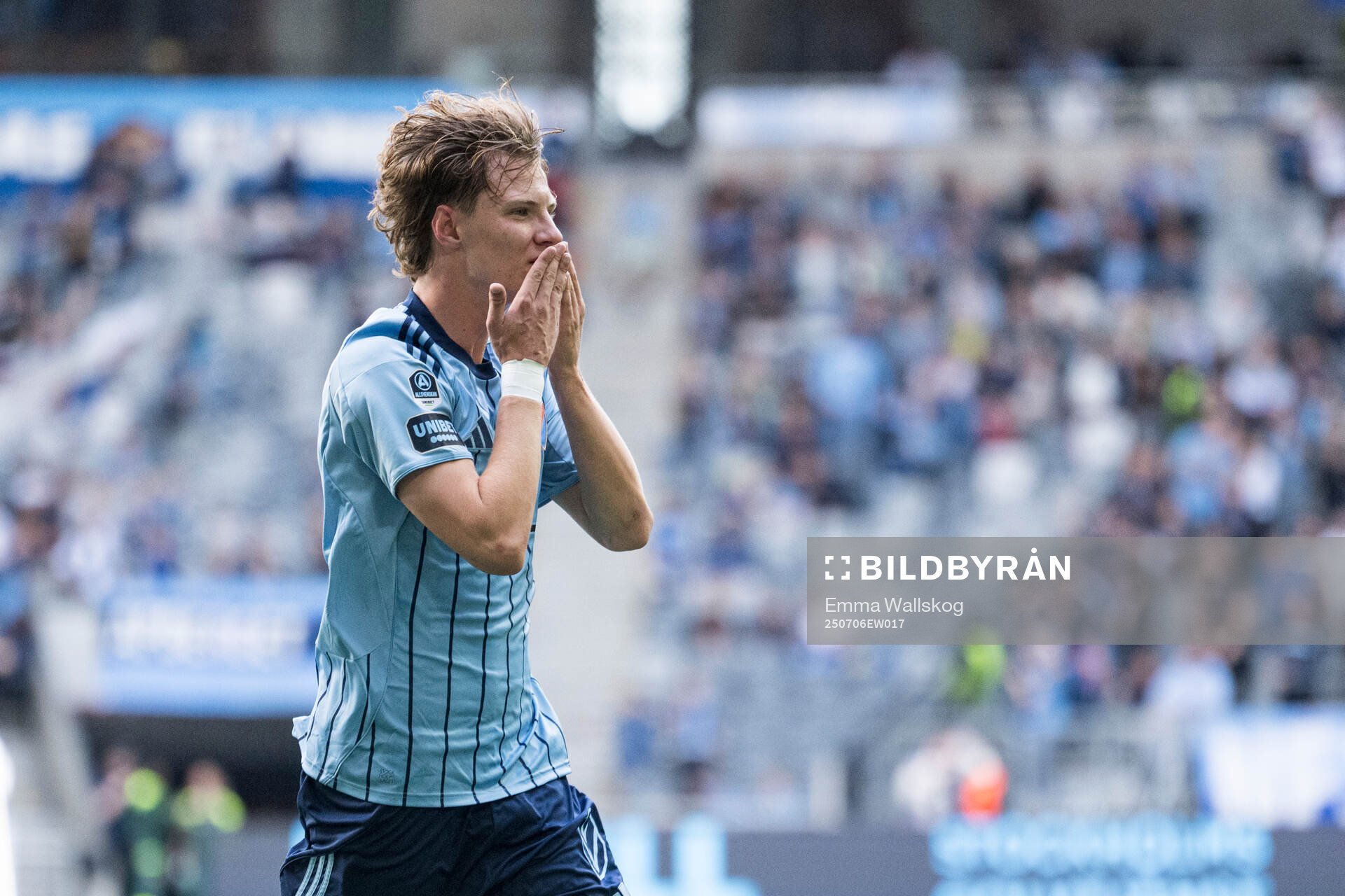 Djurgårdens August Priske Flyger jublar