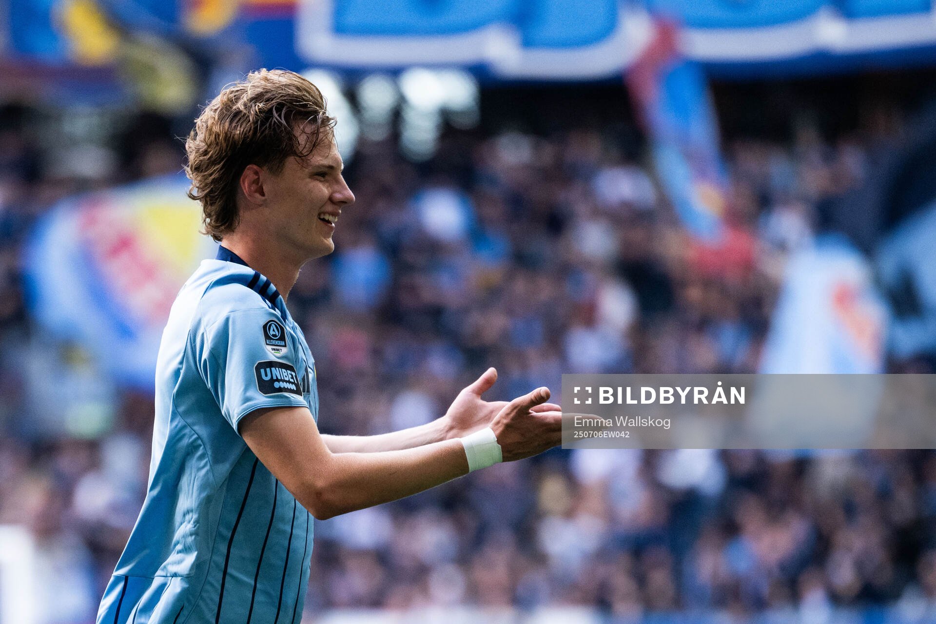 Djurgårdens August Priske Flyger jublar