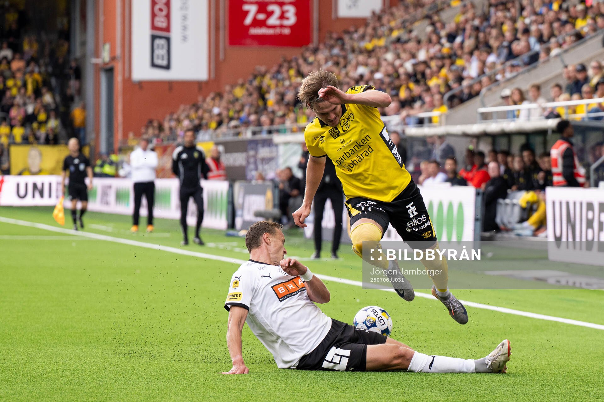 Häckens Marius Lode och Elfsborgs Taylor Silverholt