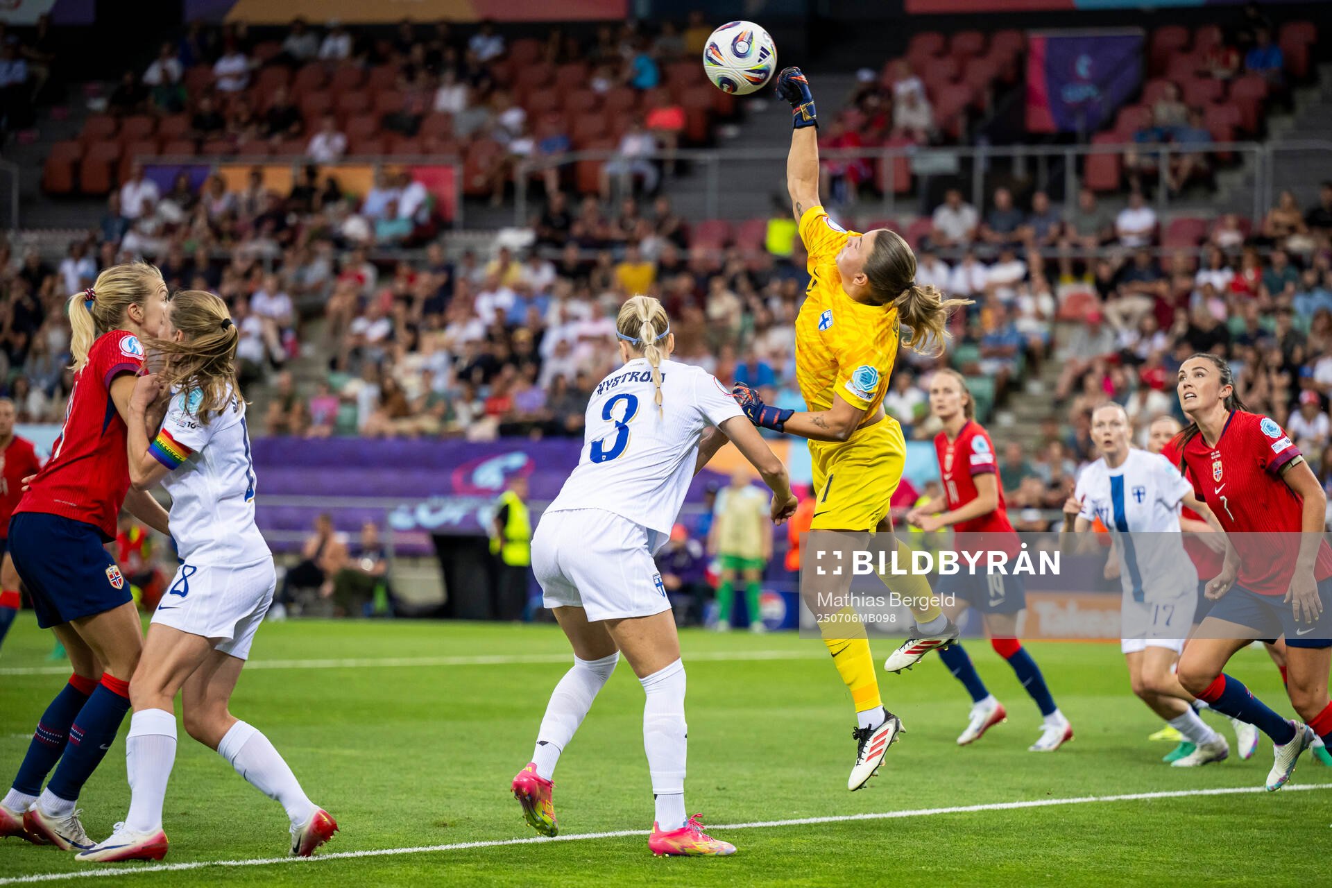 Goalkeeper Anna Koivunen of Finland