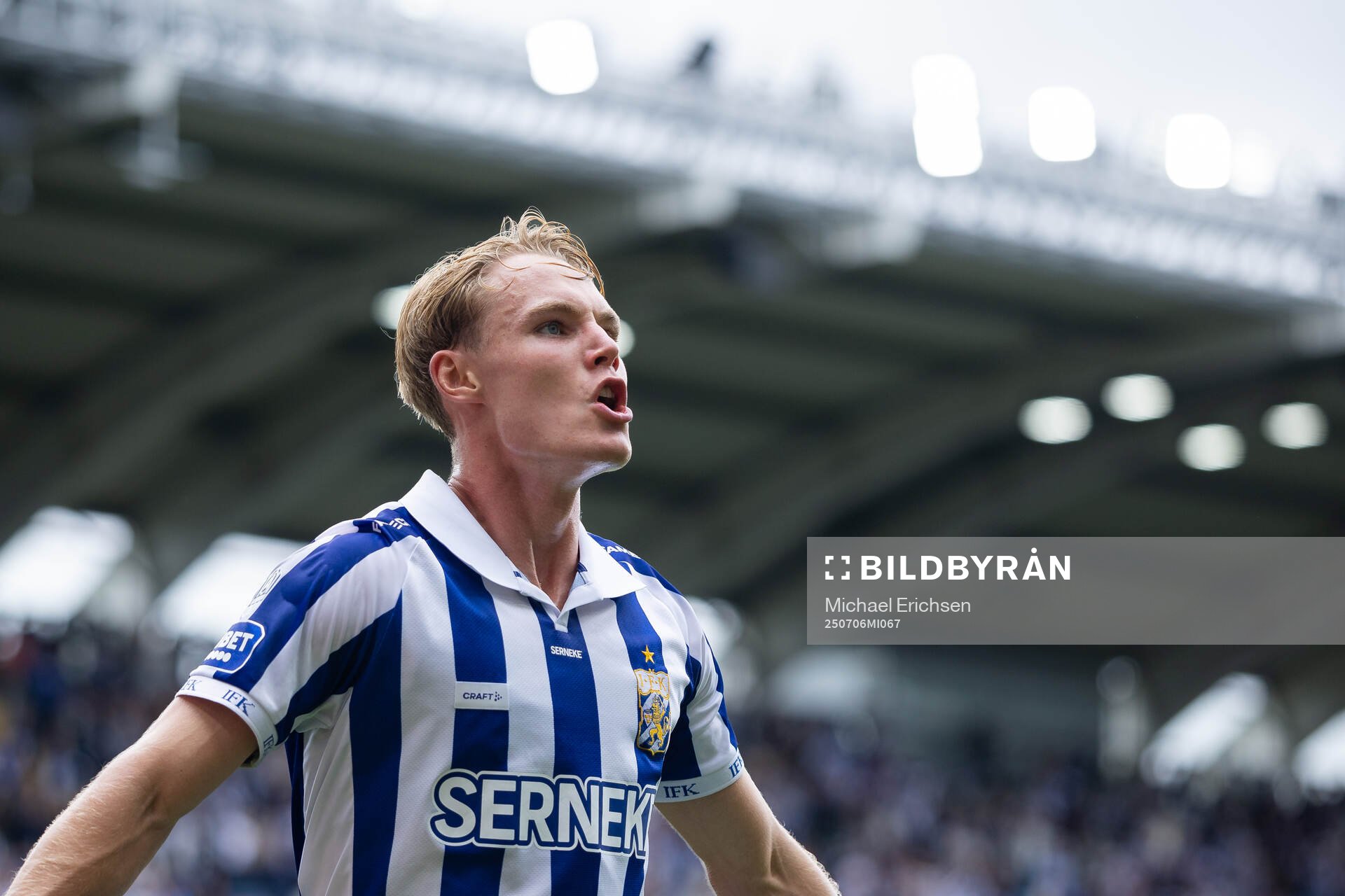 IFK Göteborgs Max Fenger jublar