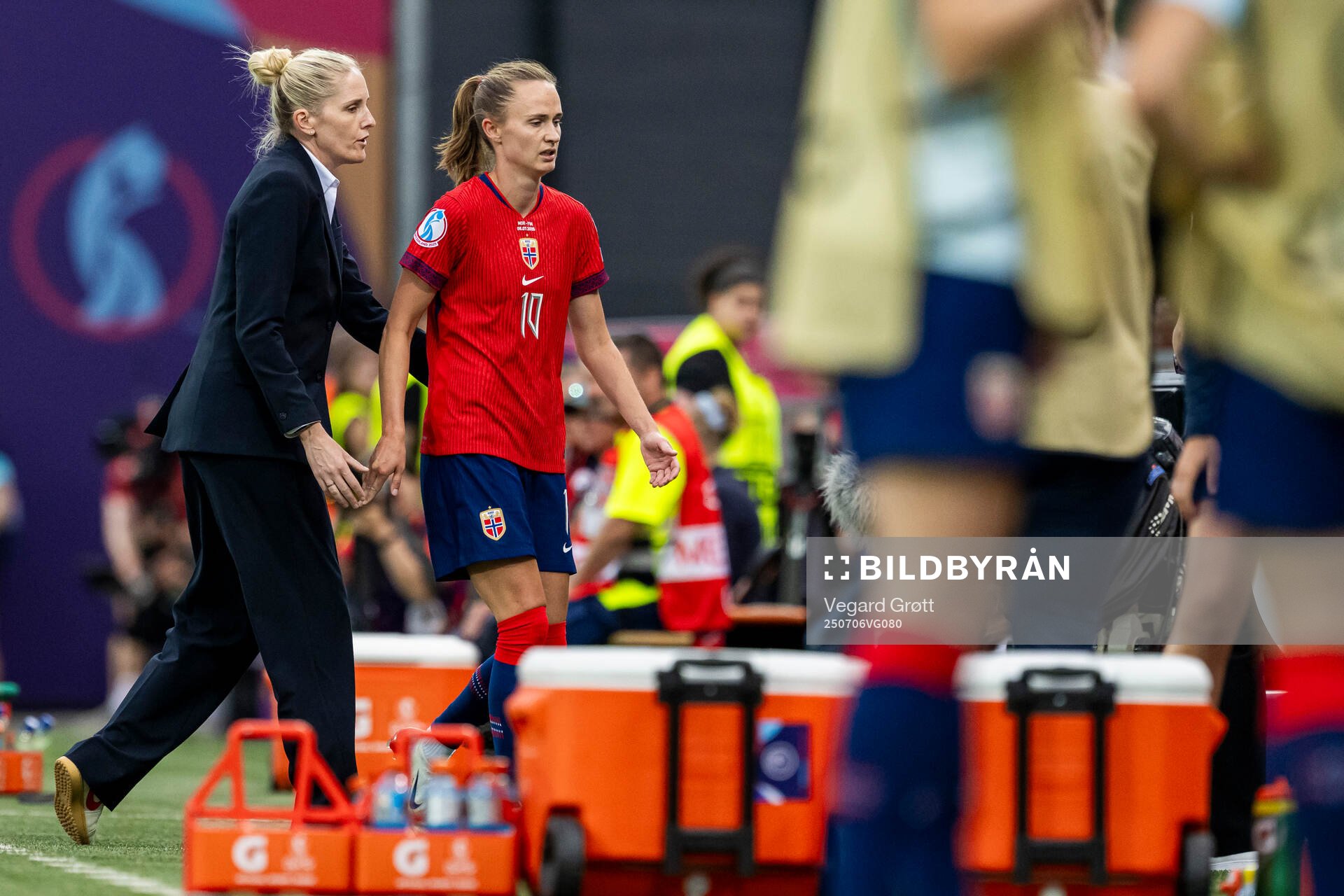 Head coach Gemma Grainger and Caroline Graham Hansen of