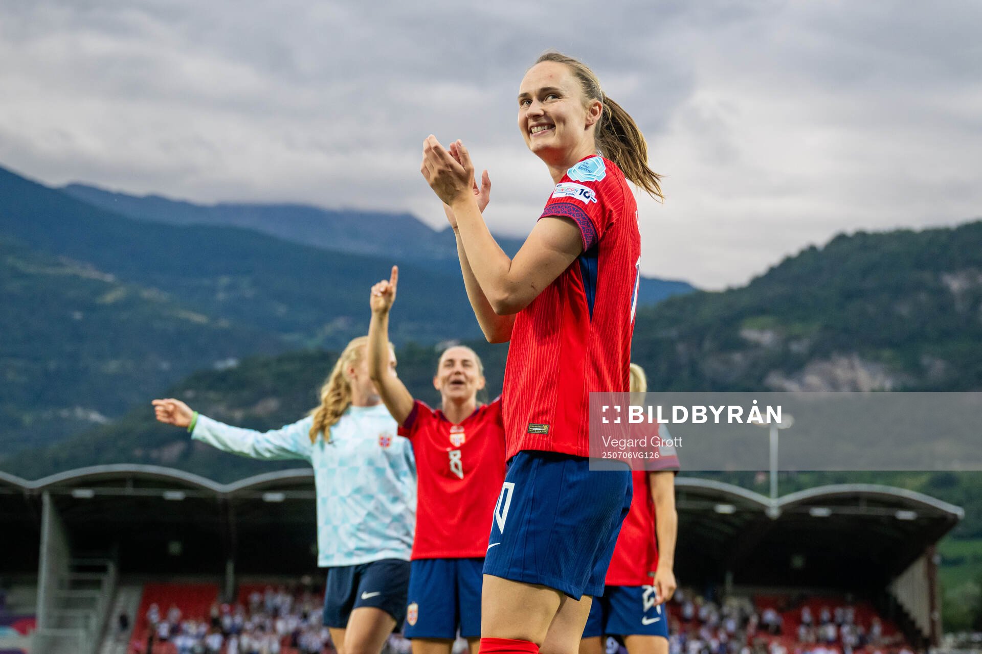 Caroline Graham Hansen of Norway celebrates