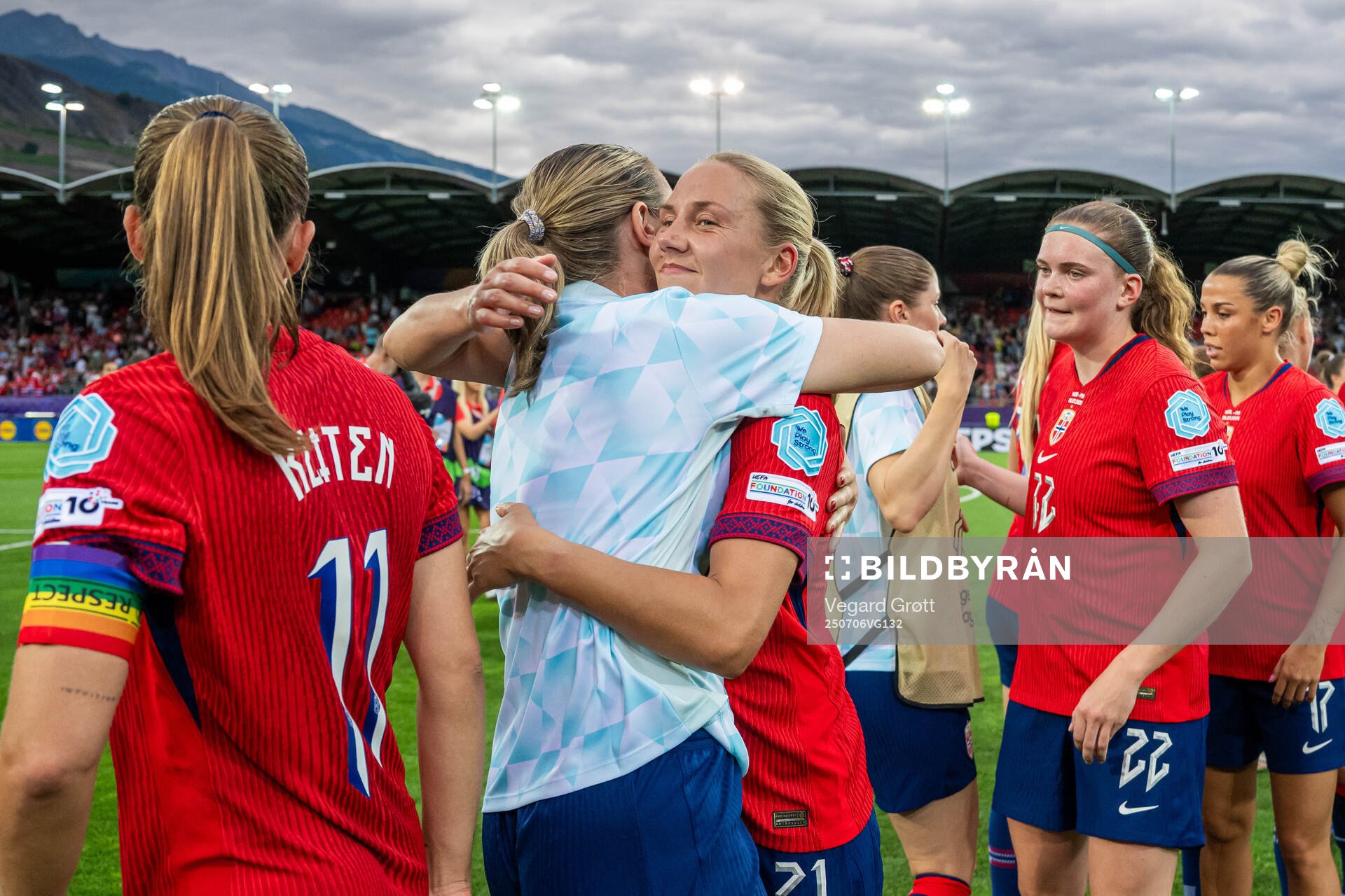 Elisabeth Terland and Lisa Naalsund of Norway celebrate