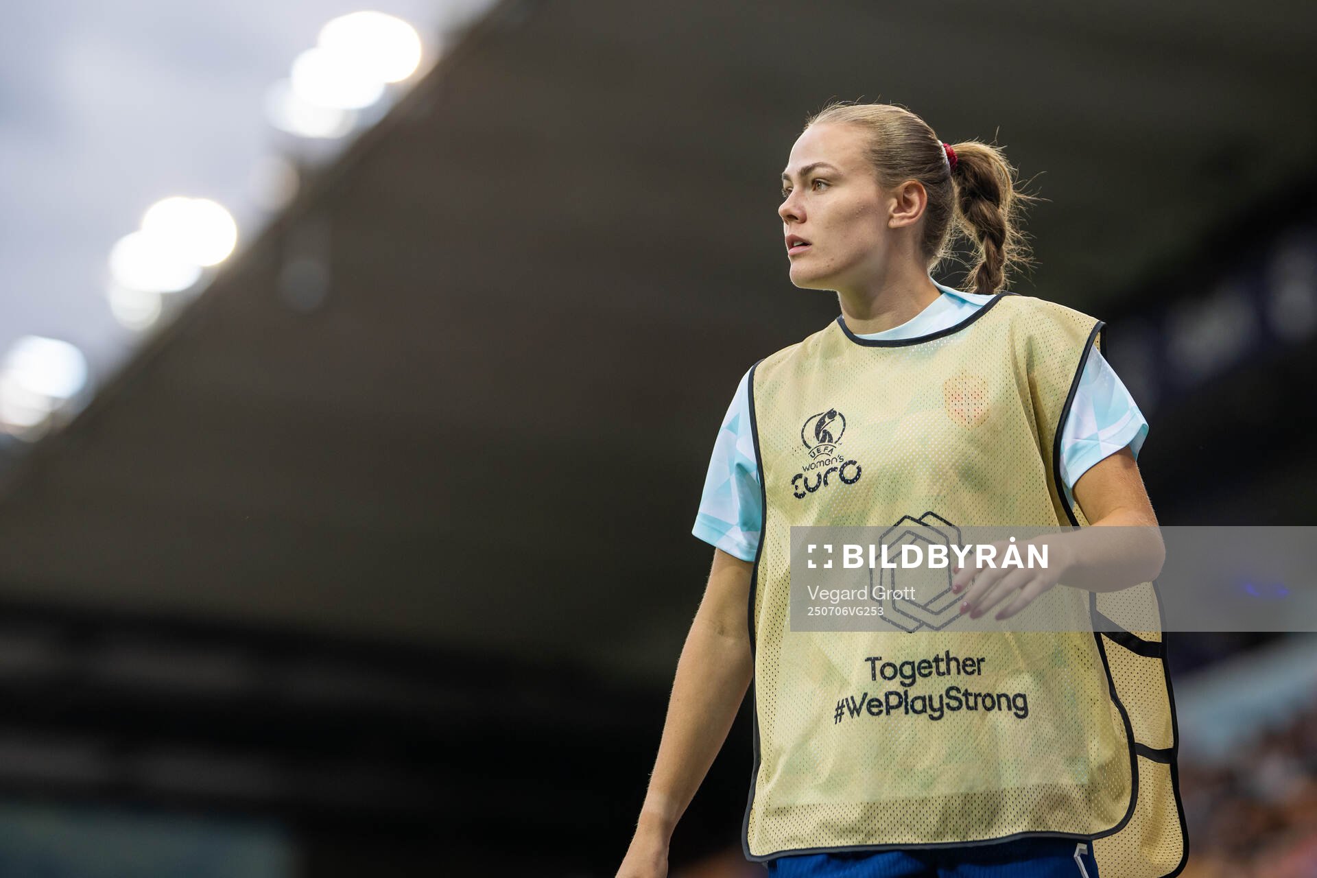 Marthine Østenstad of Norway warms up